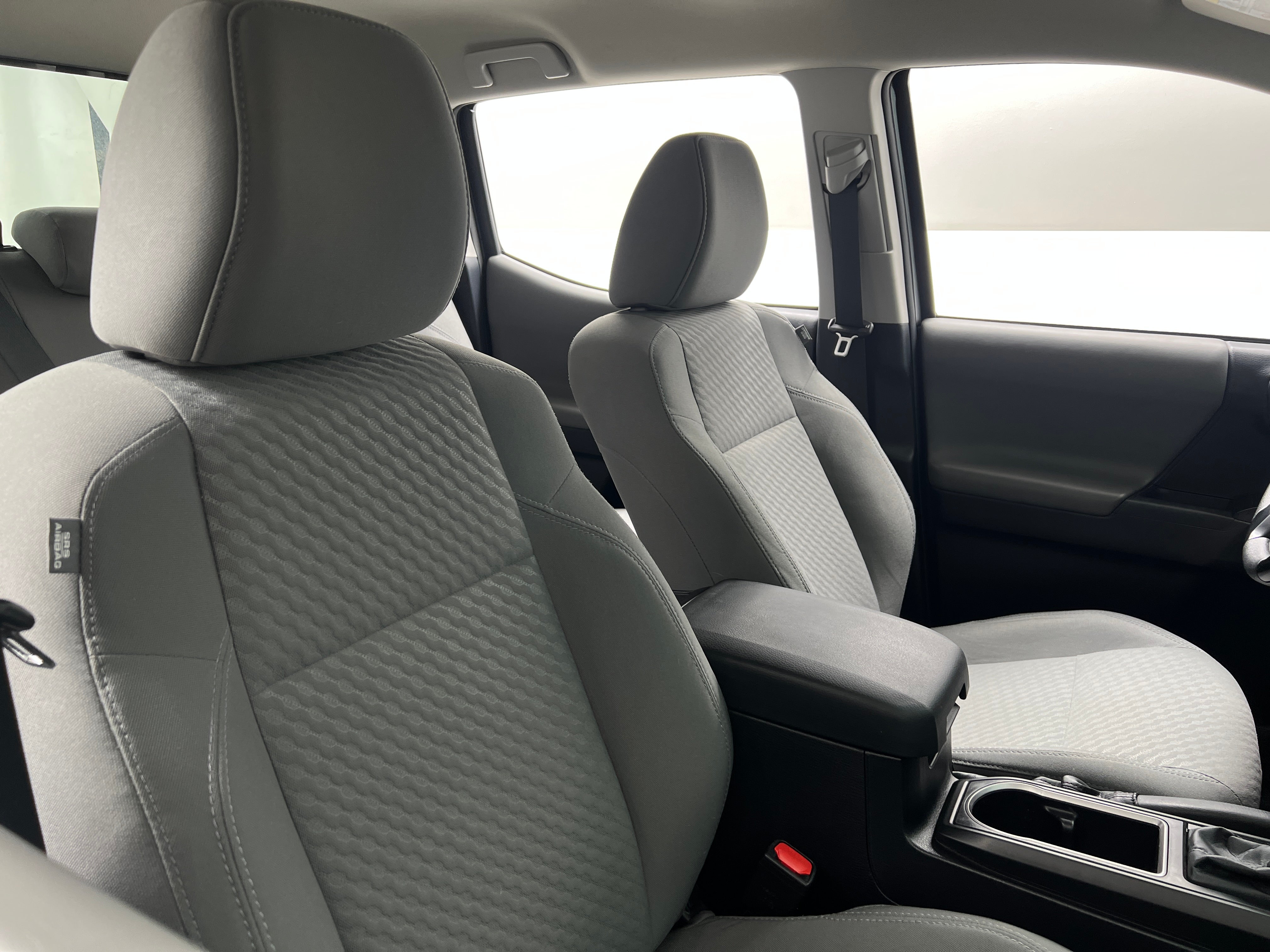 2020 Toyota Tacoma SR5 2