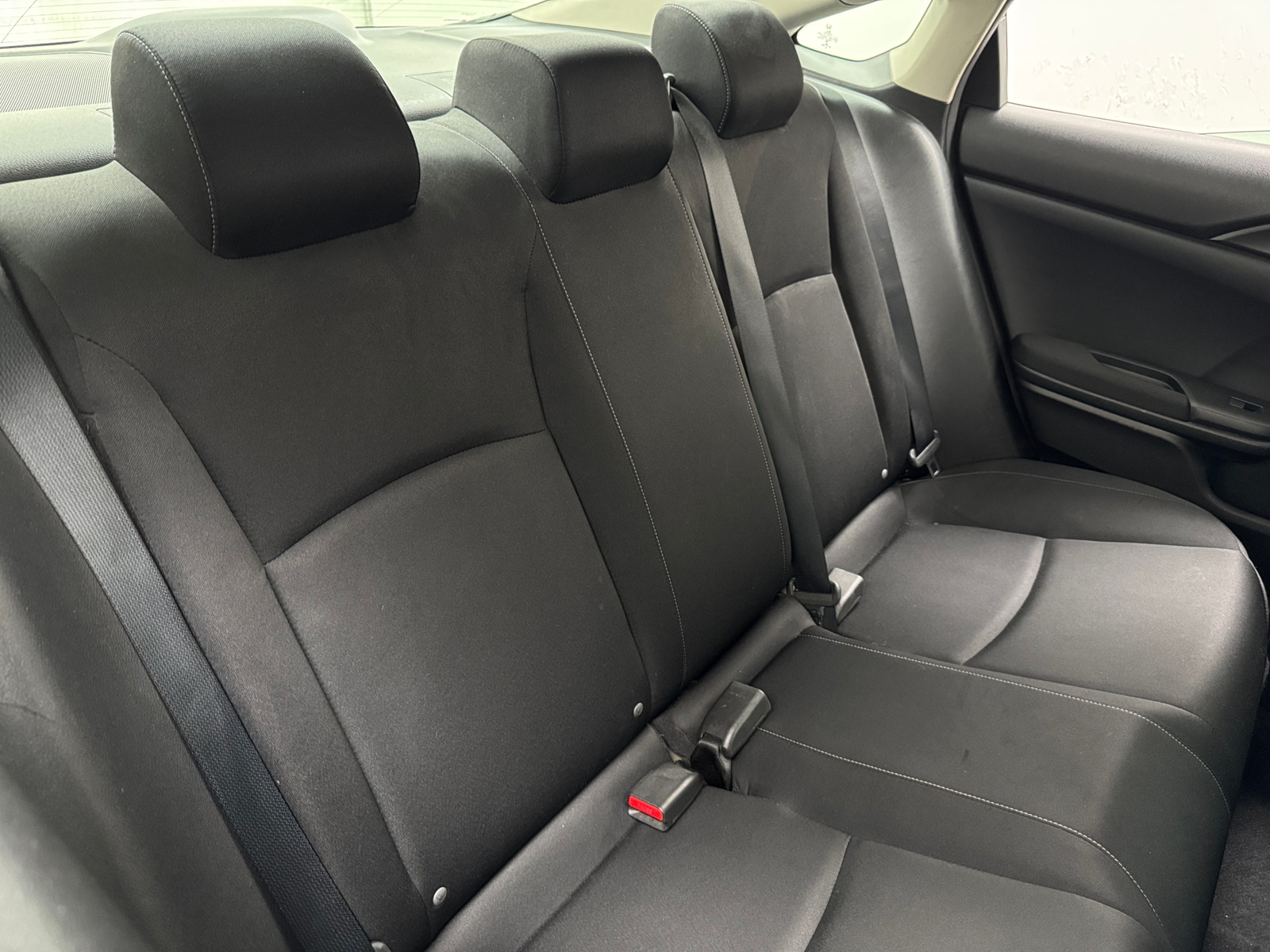 Thumbnail: 2016 Honda Civic - 6