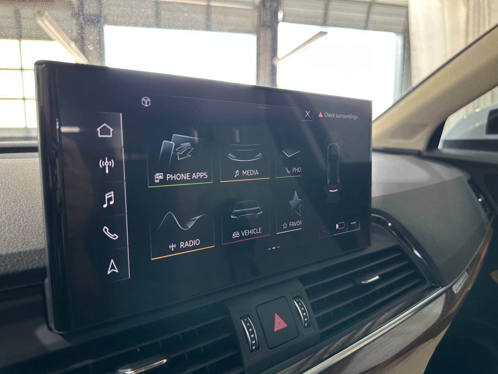 Thumbnail: 2021 Audi Q5 - 3