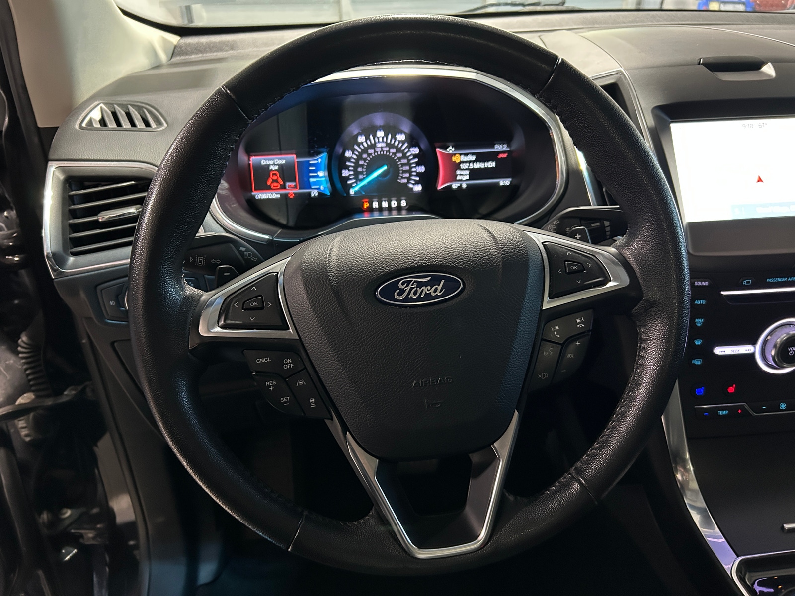 Thumbnail: 2019 Ford Edge - 4
