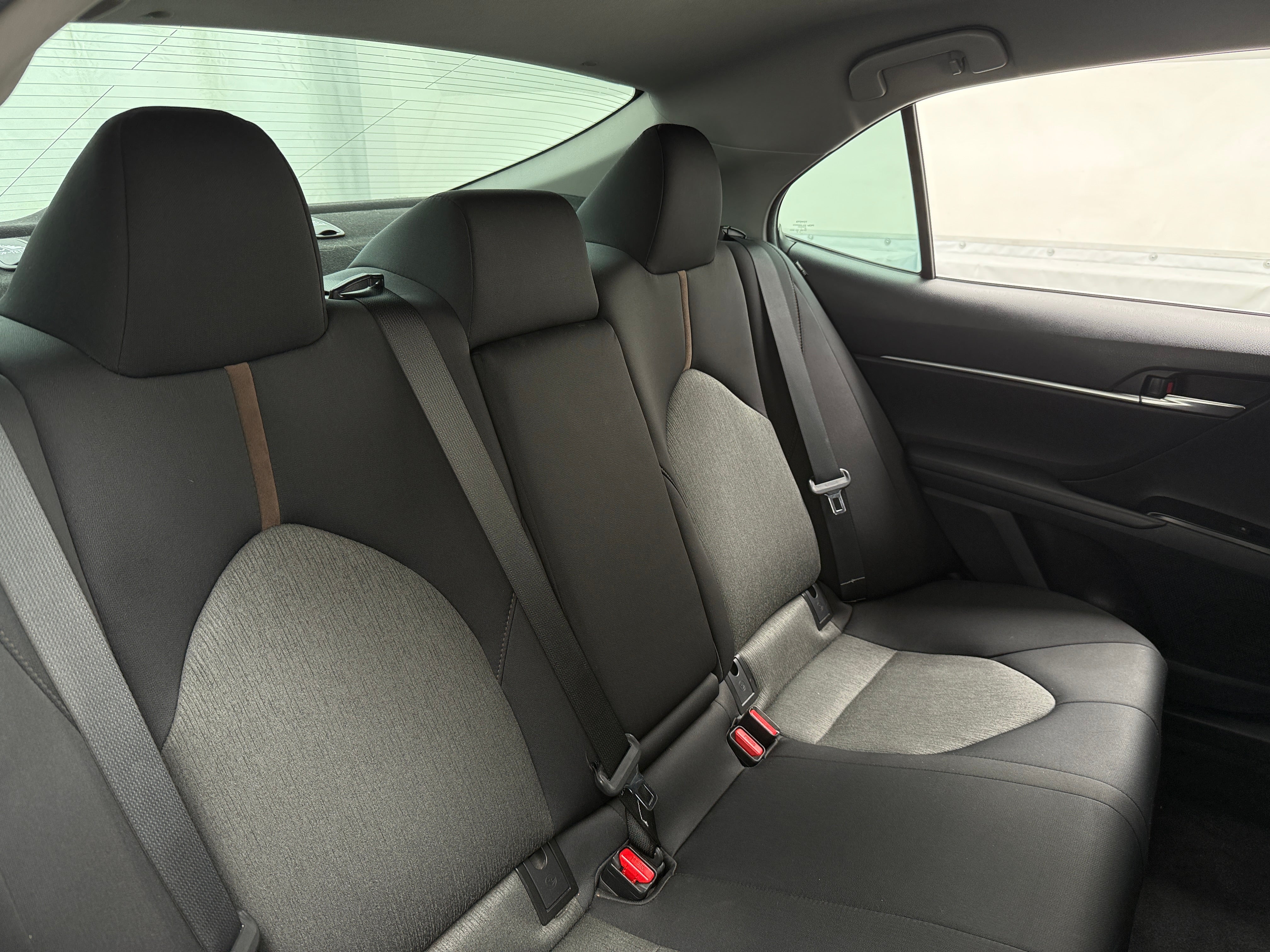 2018 Toyota Camry LE 6