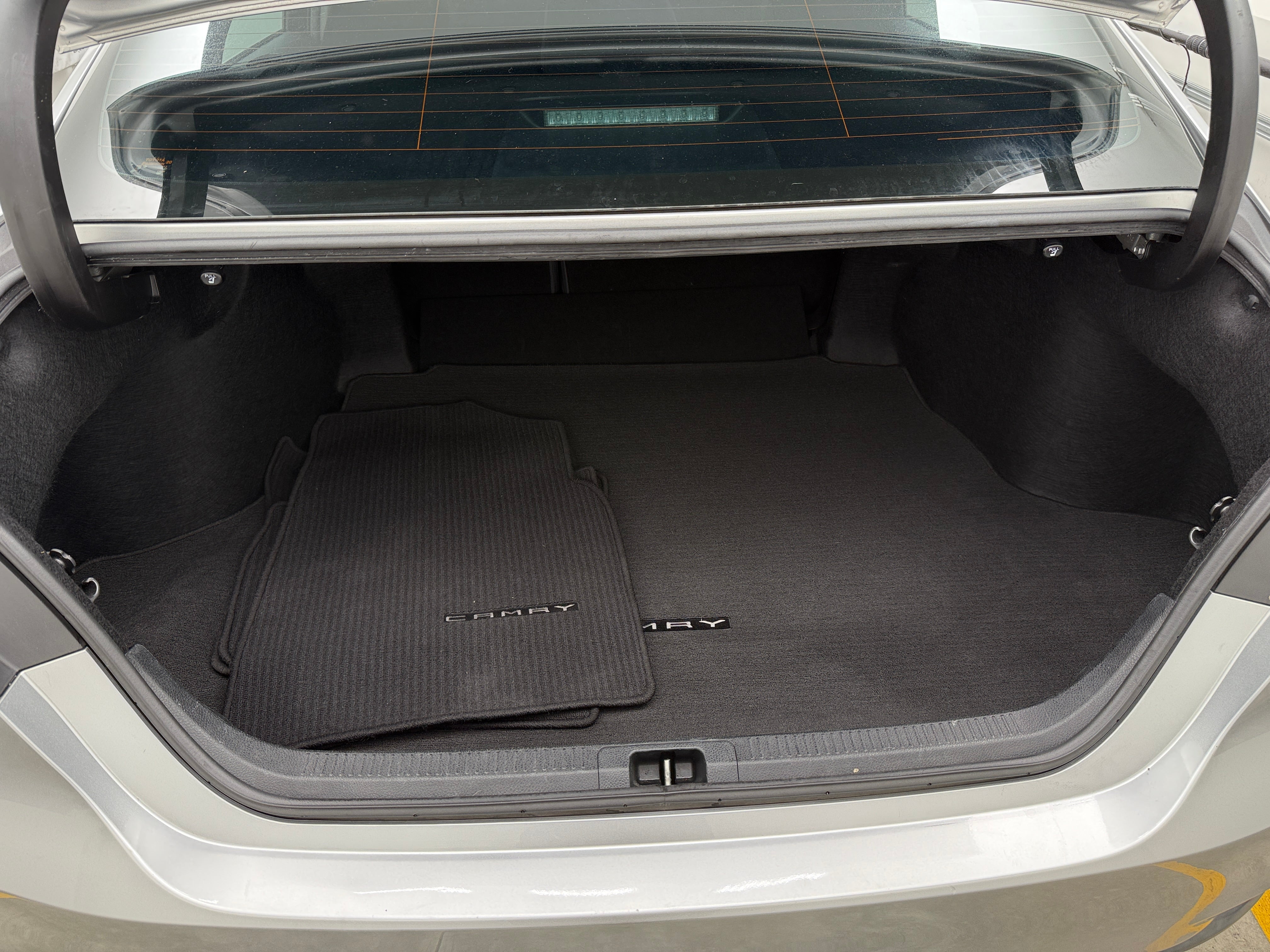 2018 Toyota Camry LE 7