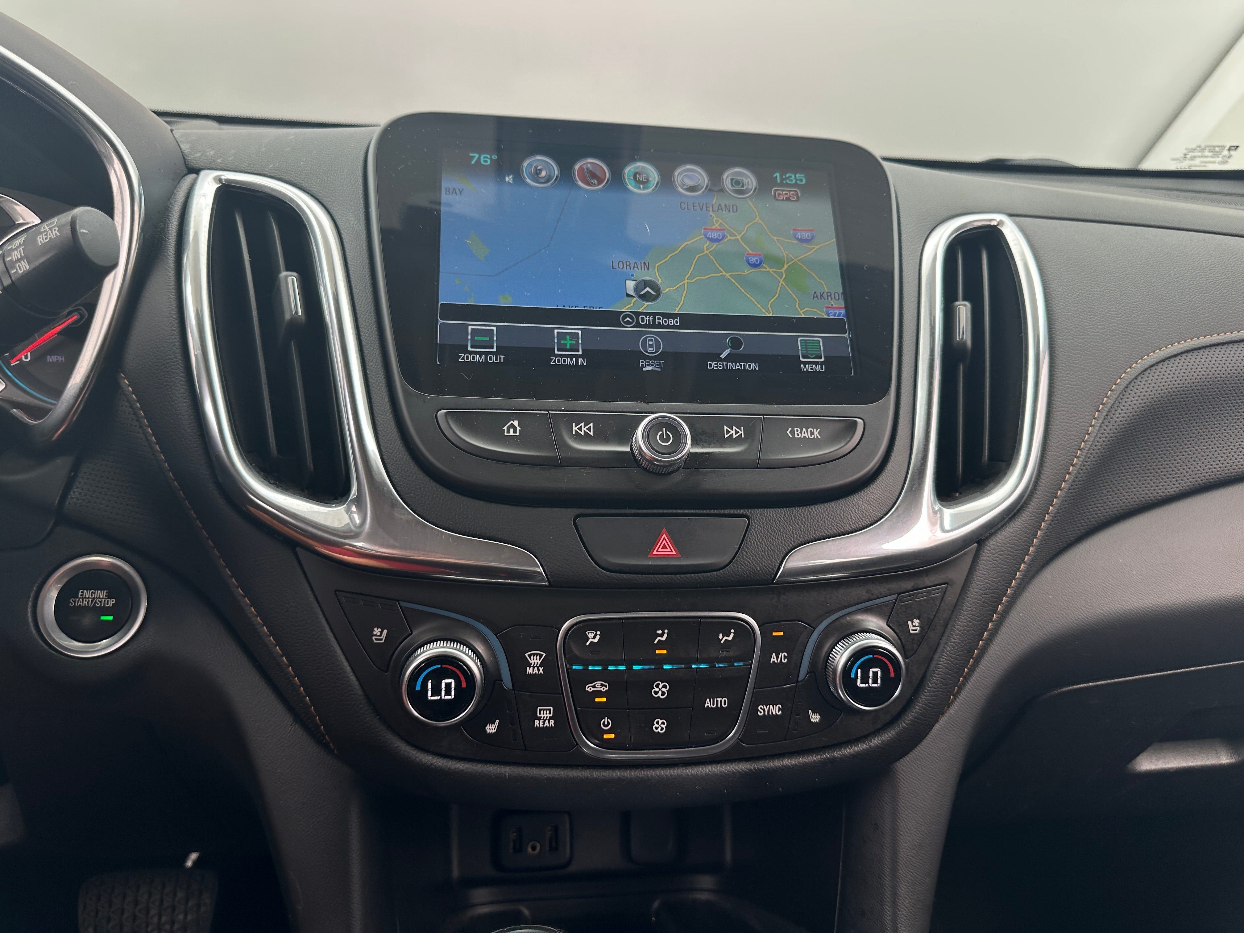 2018 Chevrolet Equinox Premier 3