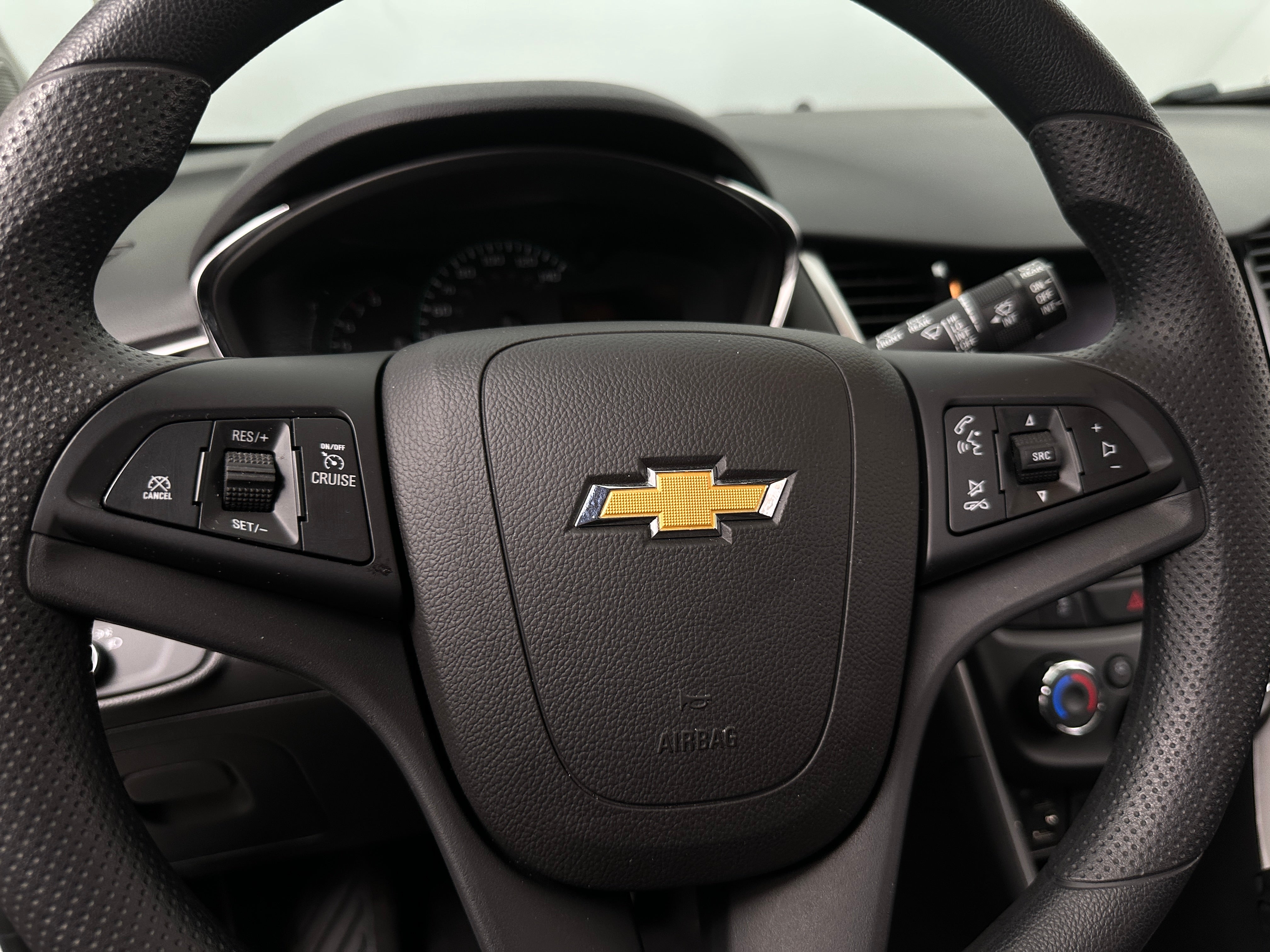 2020 Chevrolet Trax LS 5
