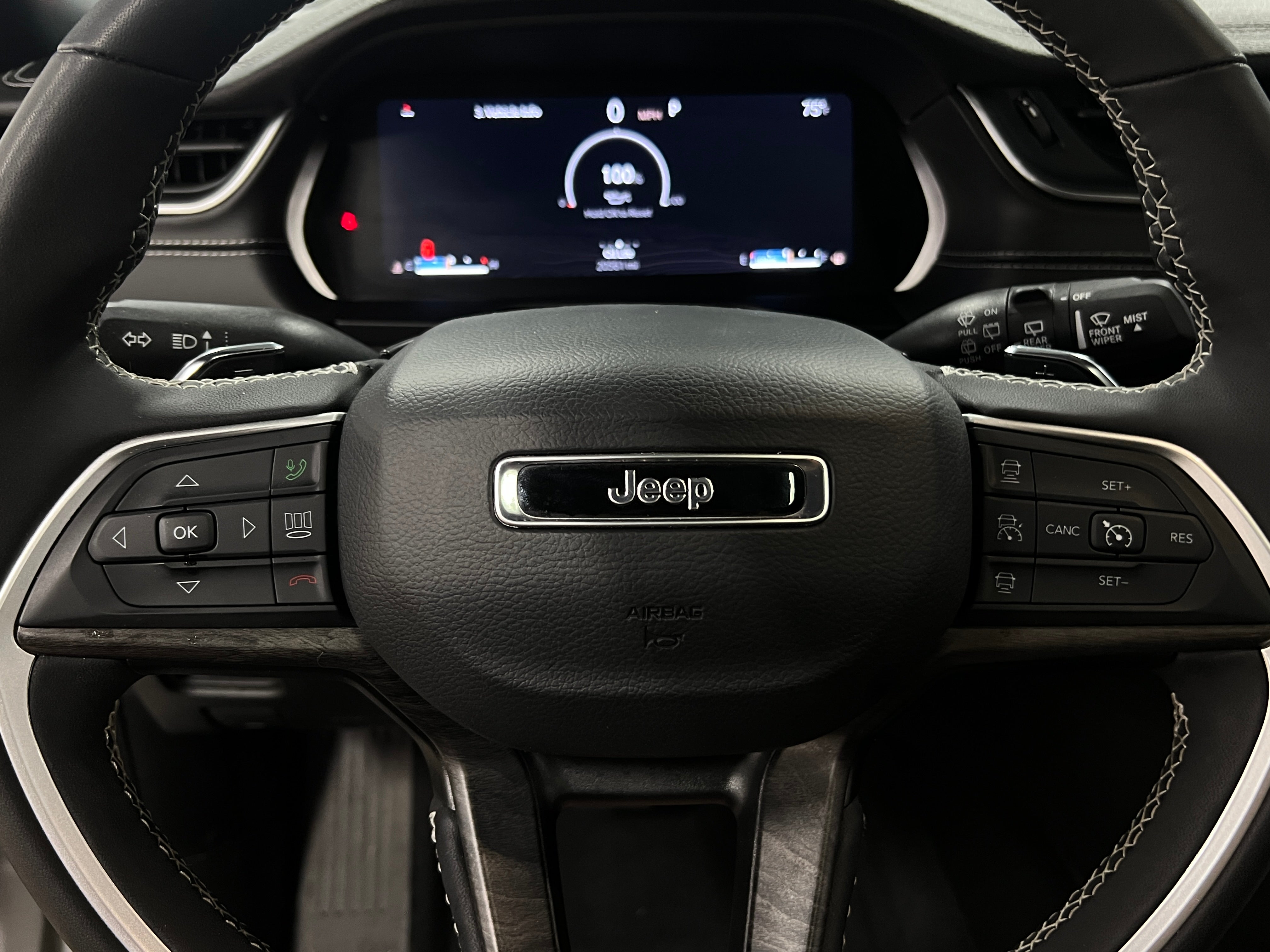2024 Jeep Grand Cherokee L Limited Edition 4