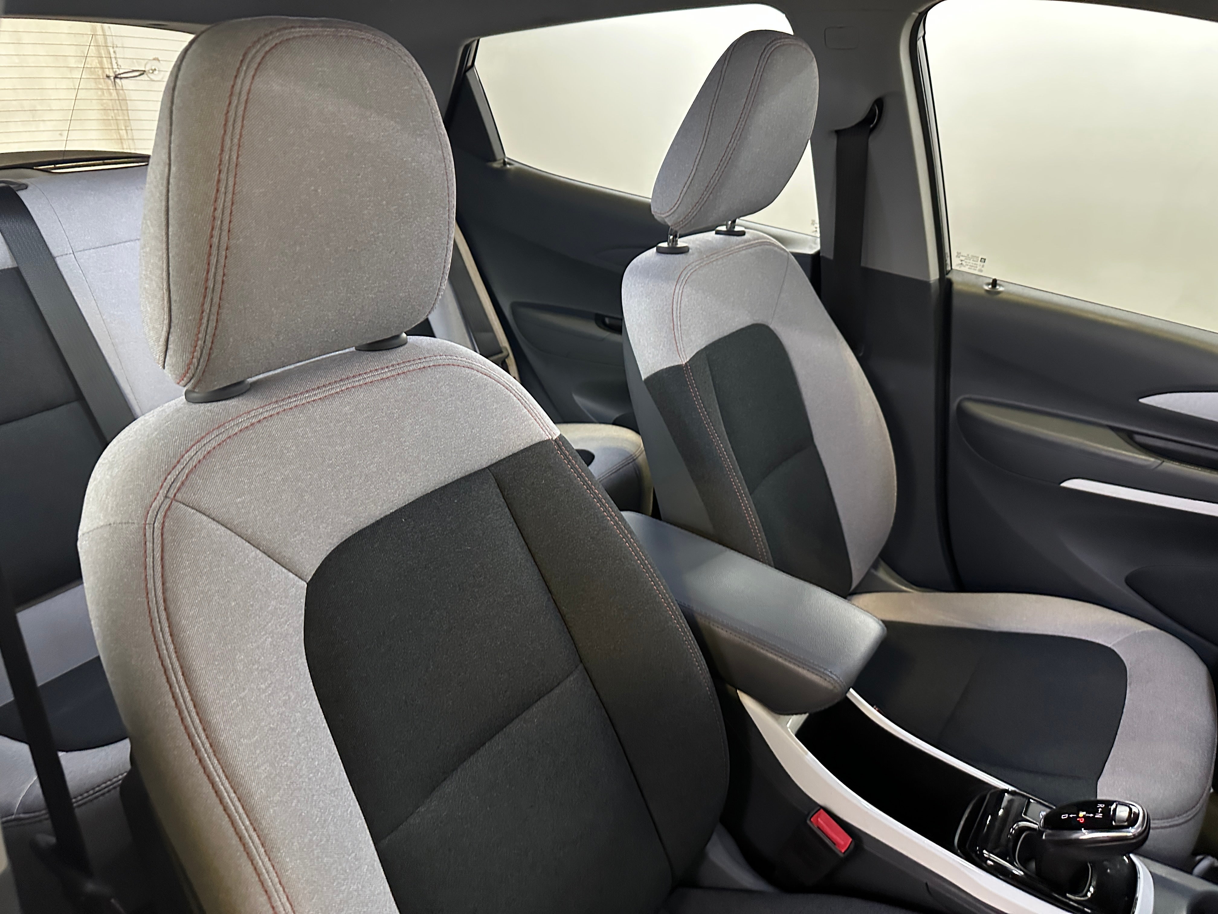 2019 Chevrolet Bolt EV LT 2