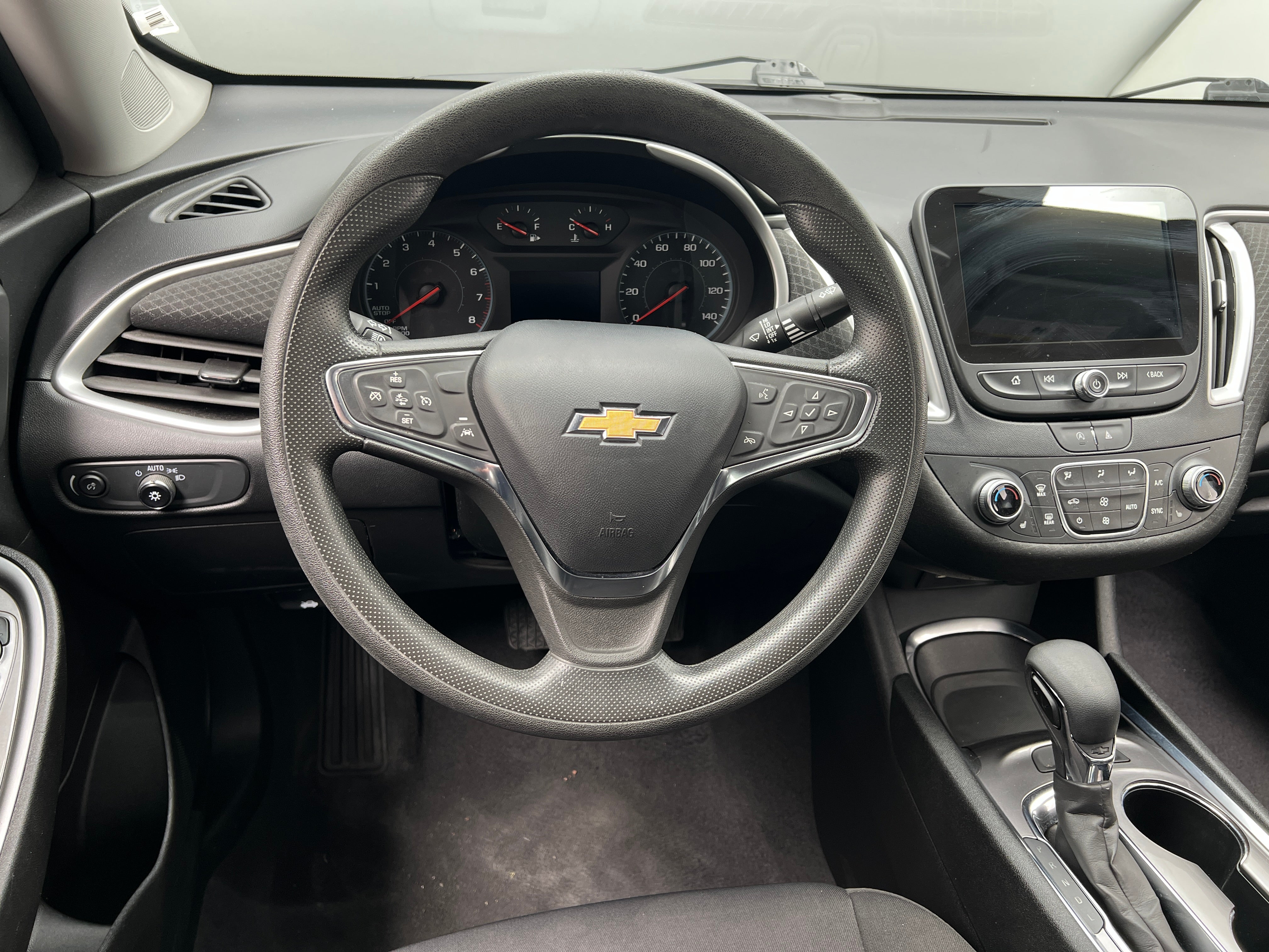 Thumbnail: 2023 Chevrolet Malibu - 5