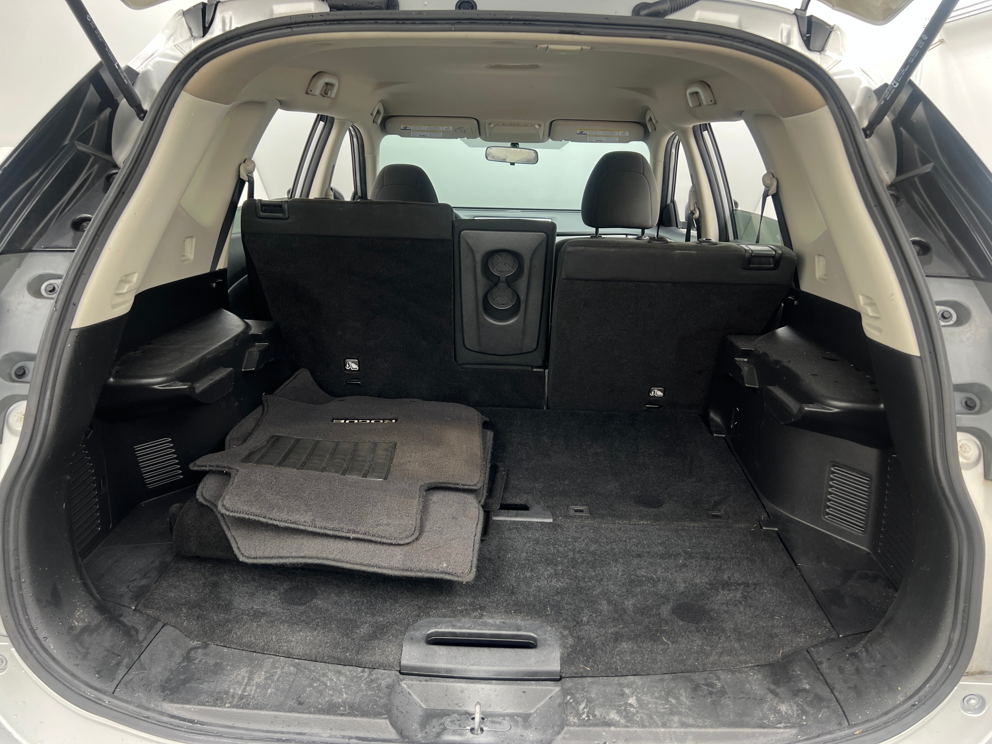 2016 Nissan Rogue SV 7