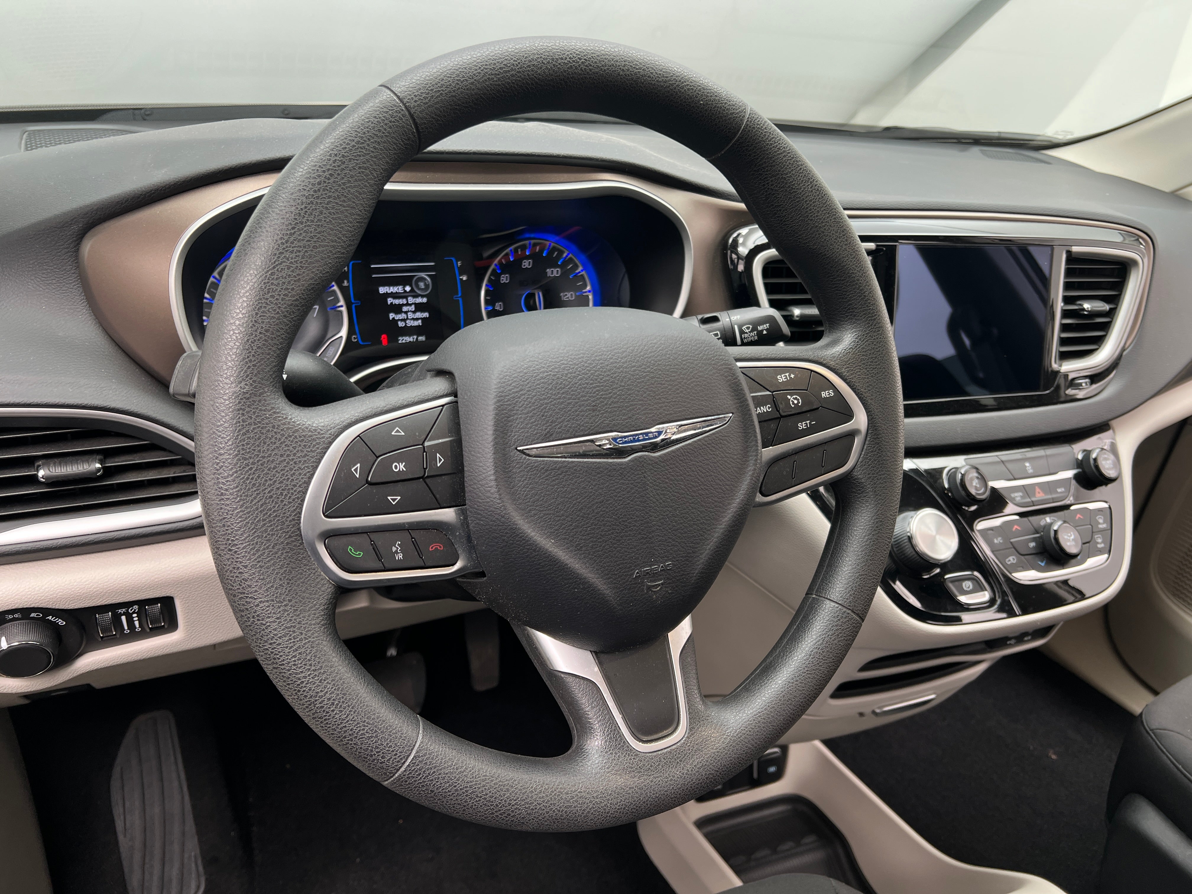 2017 Chrysler Pacifica Touring 5