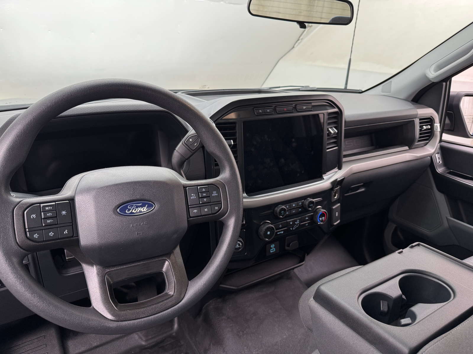 Thumbnail: 2024 Ford Econoline - 3