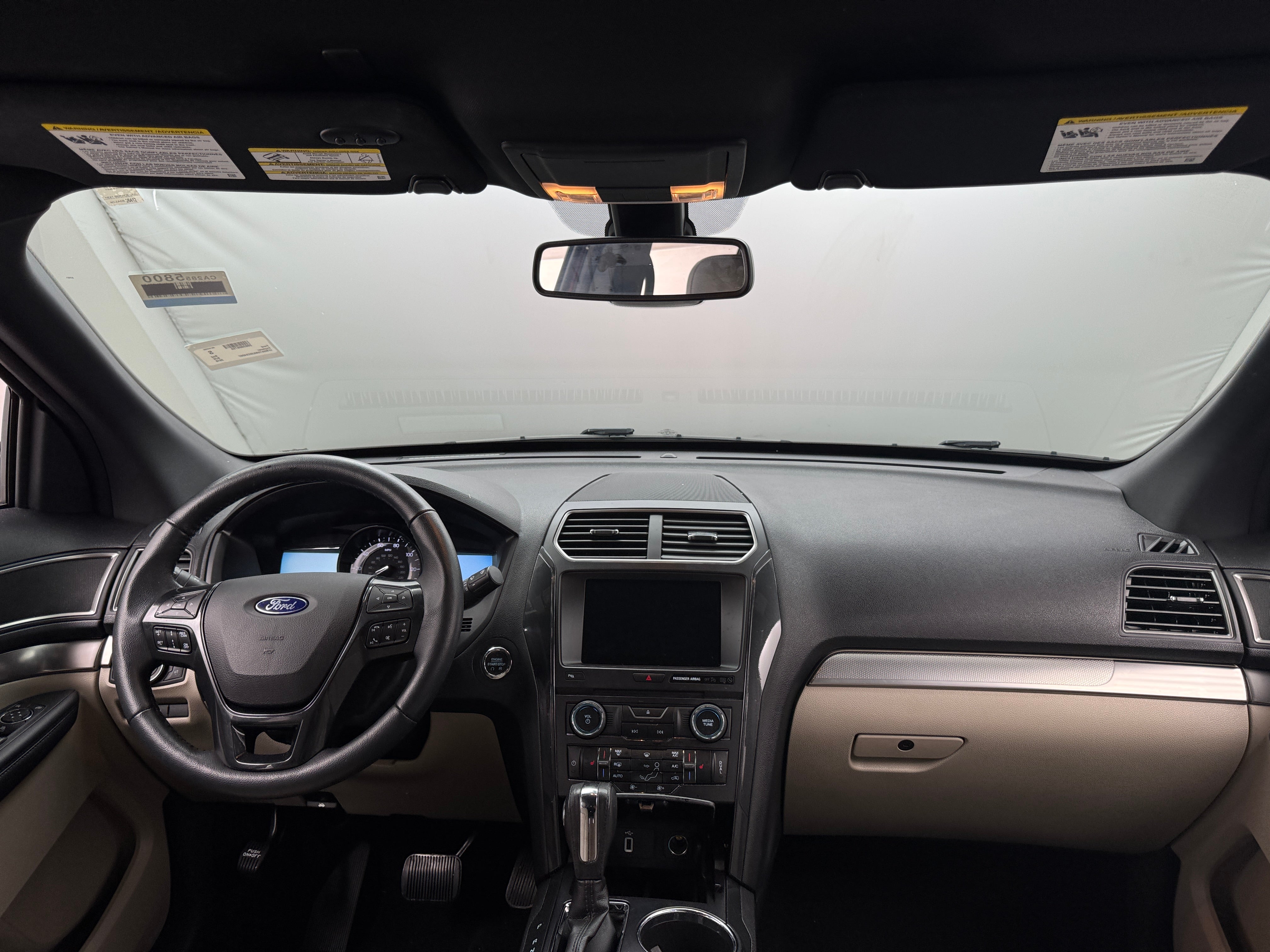 2018 Ford Explorer XLT 2