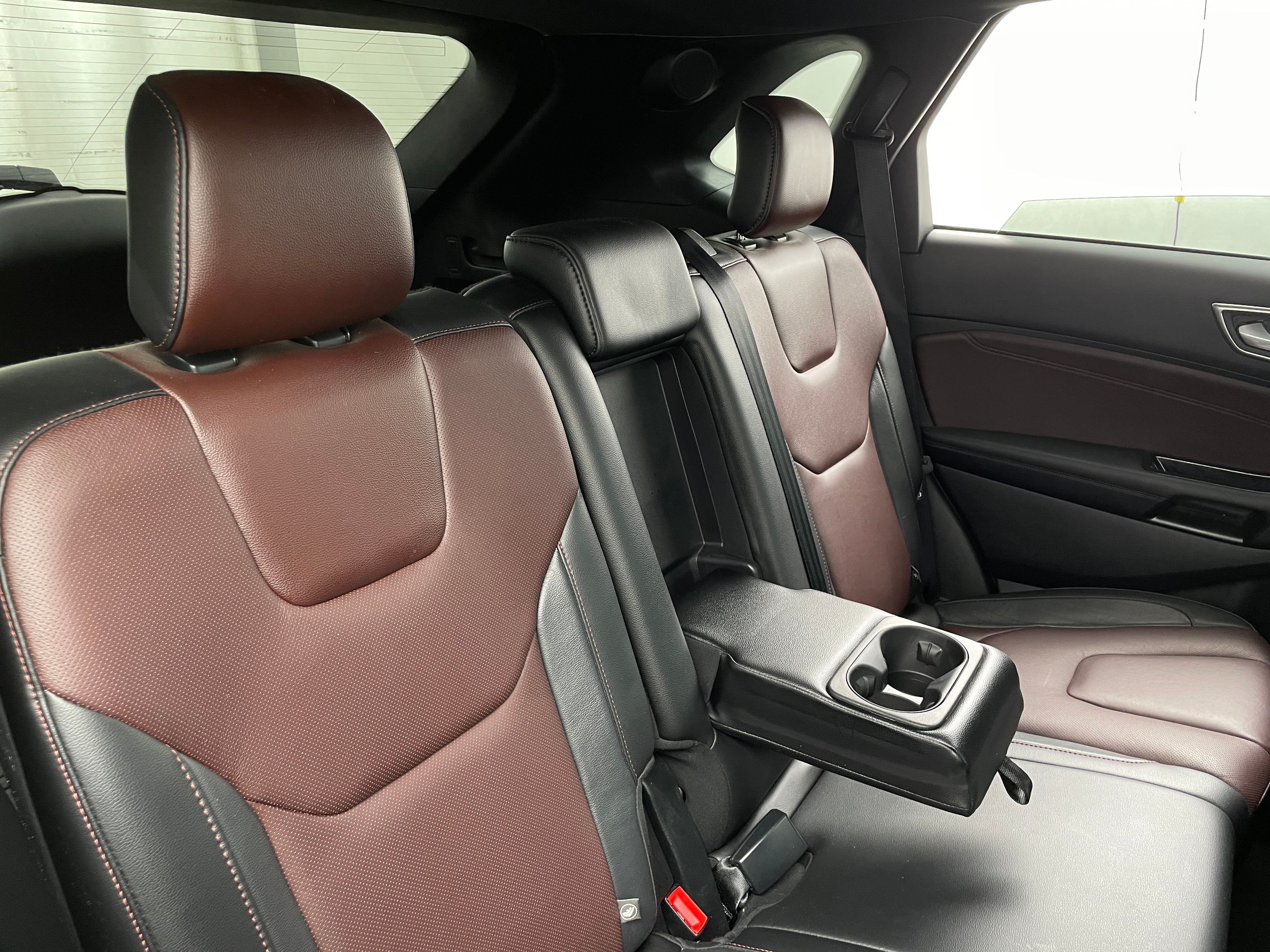 2020 Ford Edge Titanium 5