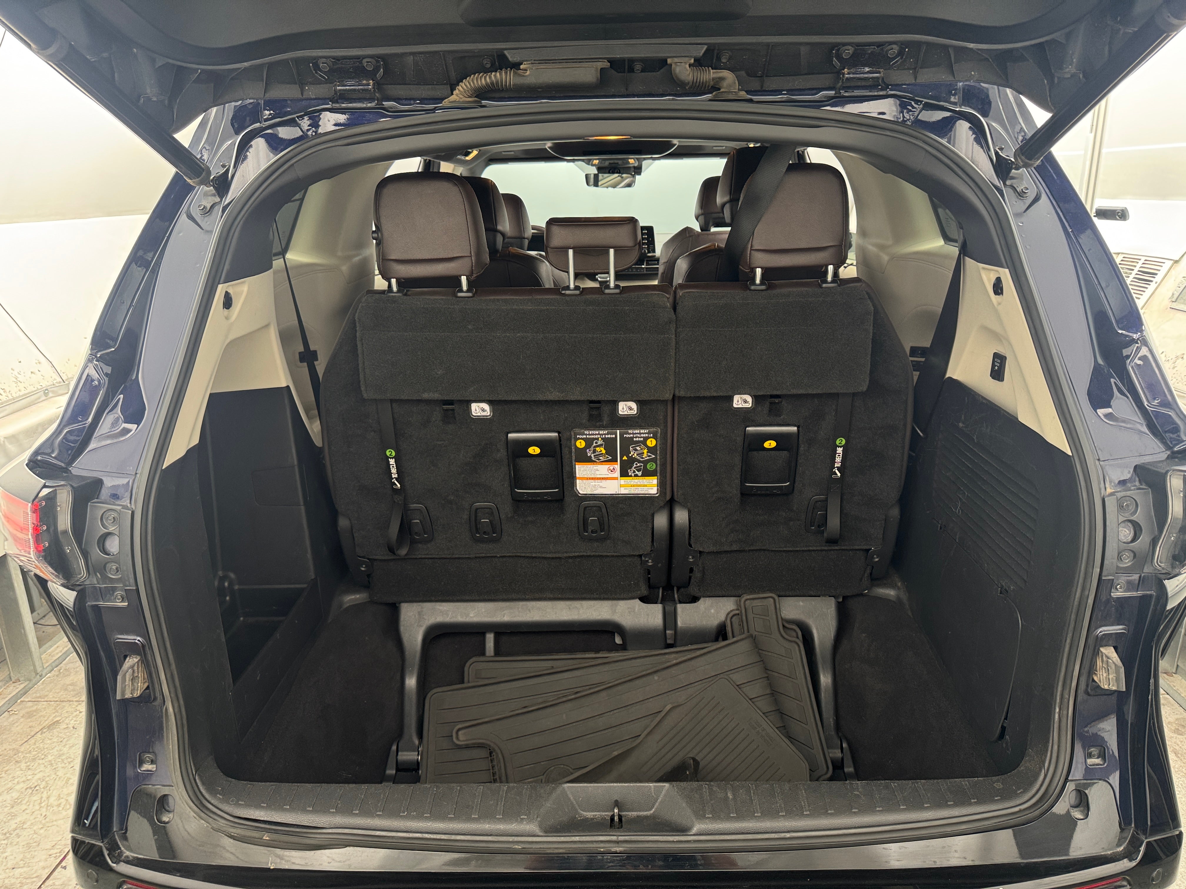 2021 Toyota Sienna Platinum 6