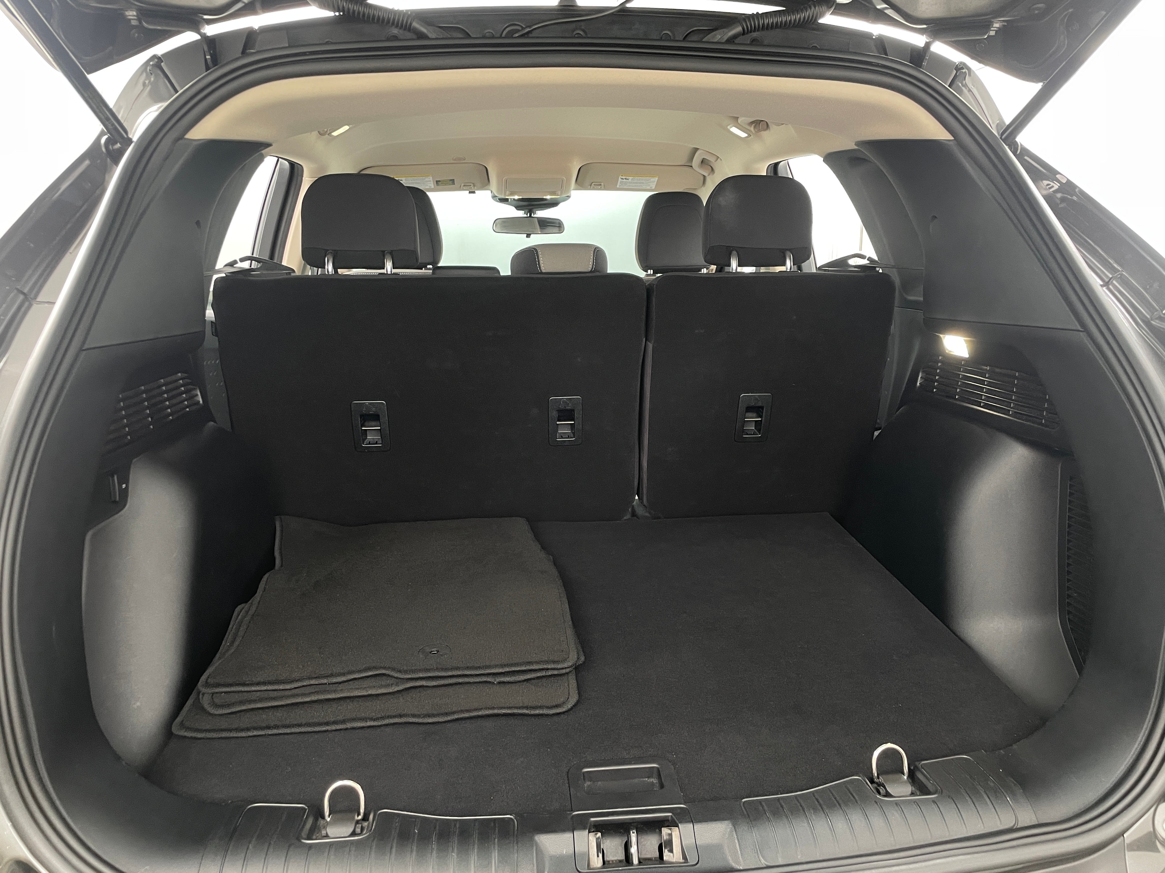 2020 Ford Escape SE 7