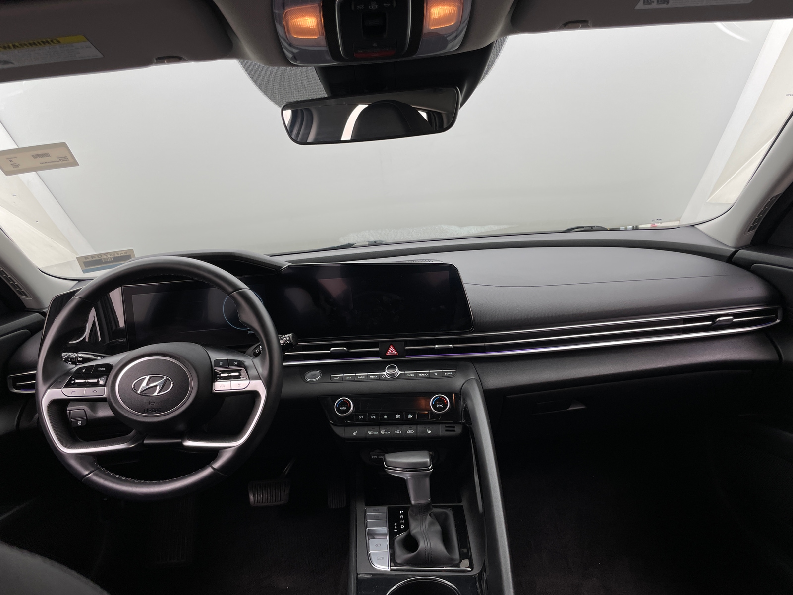 Thumbnail: 2022 Hyundai Elantra - 2
