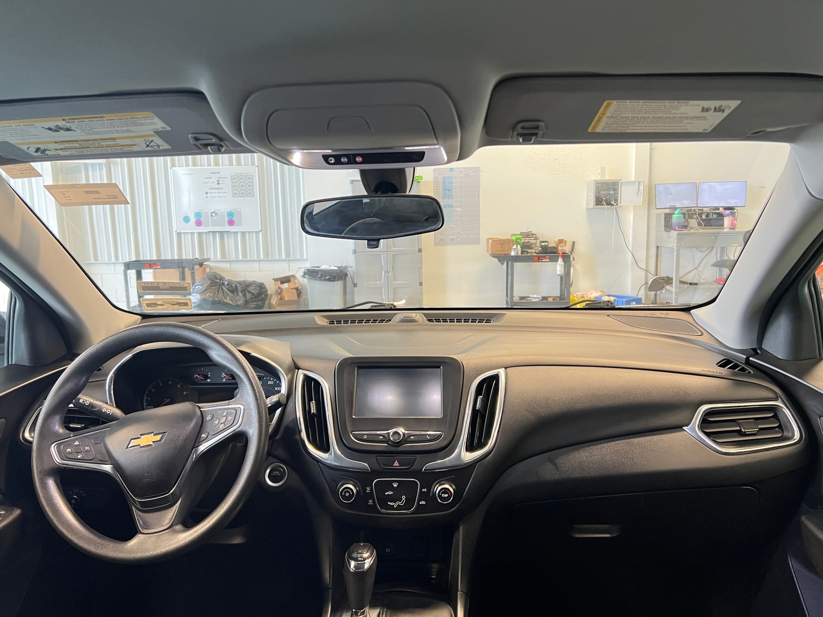 Thumbnail: 2018 Chevrolet Equinox - 3