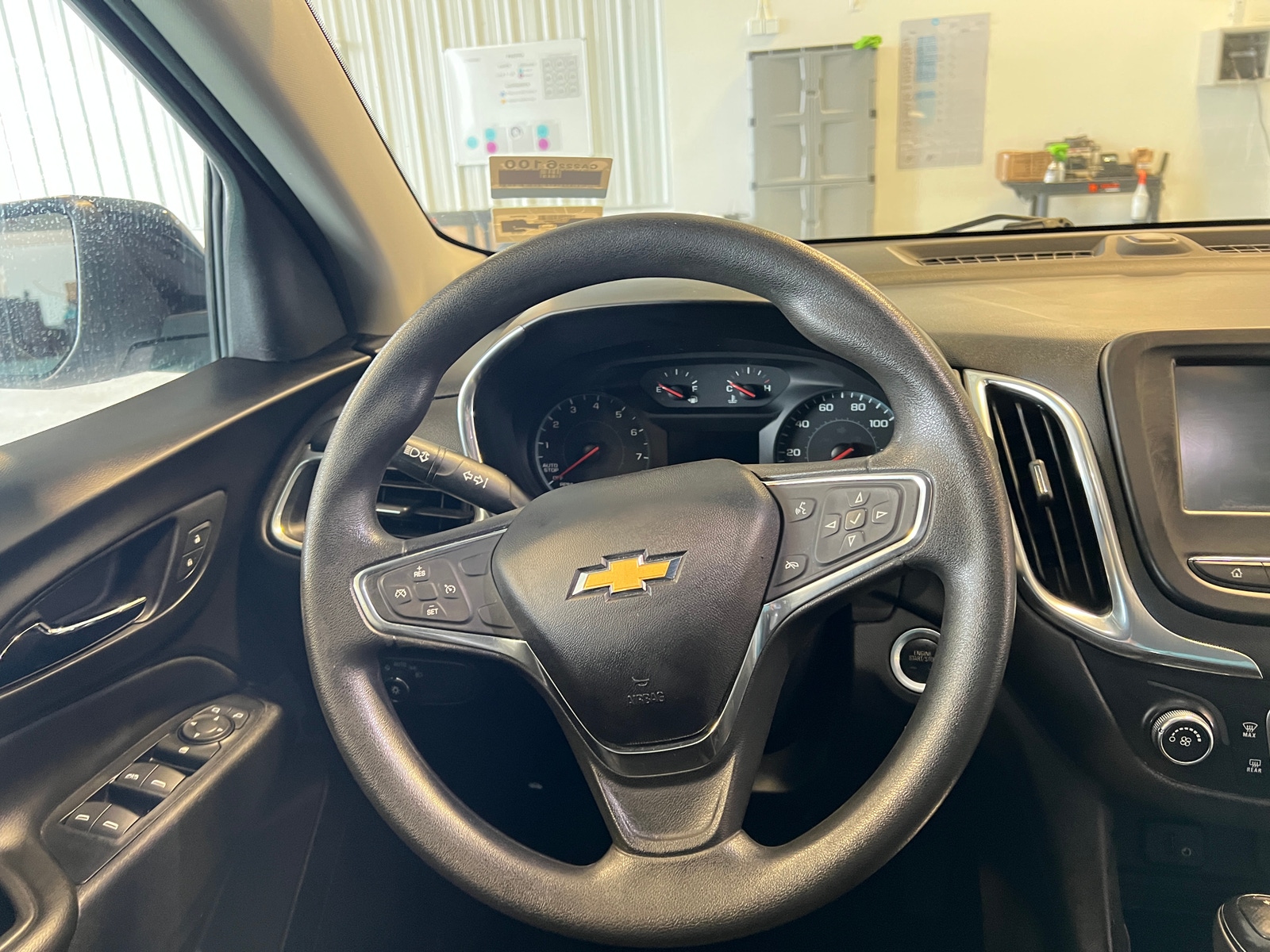Thumbnail: 2018 Chevrolet Equinox - 5