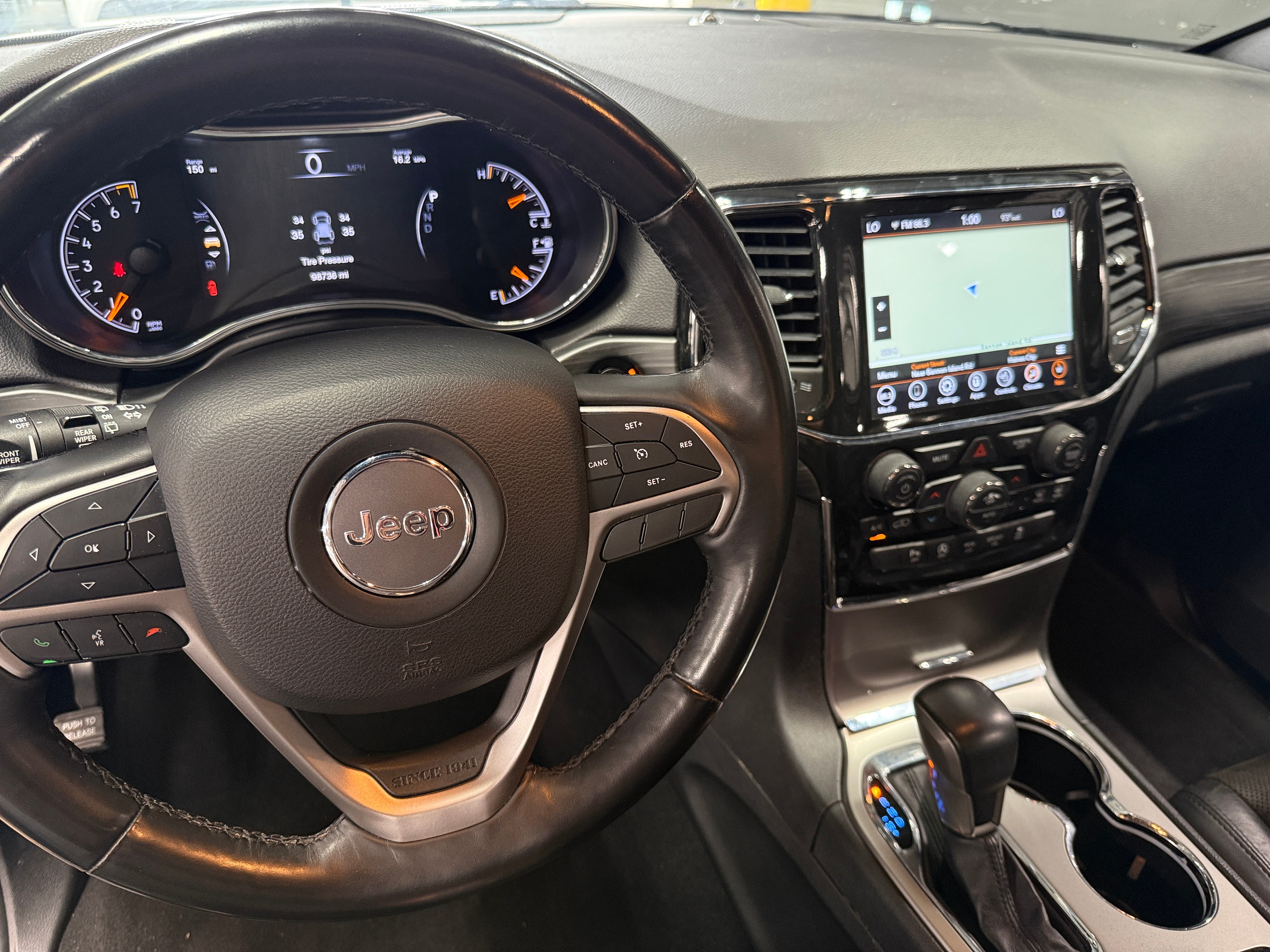 2019 Jeep Grand Cherokee Altitude 2
