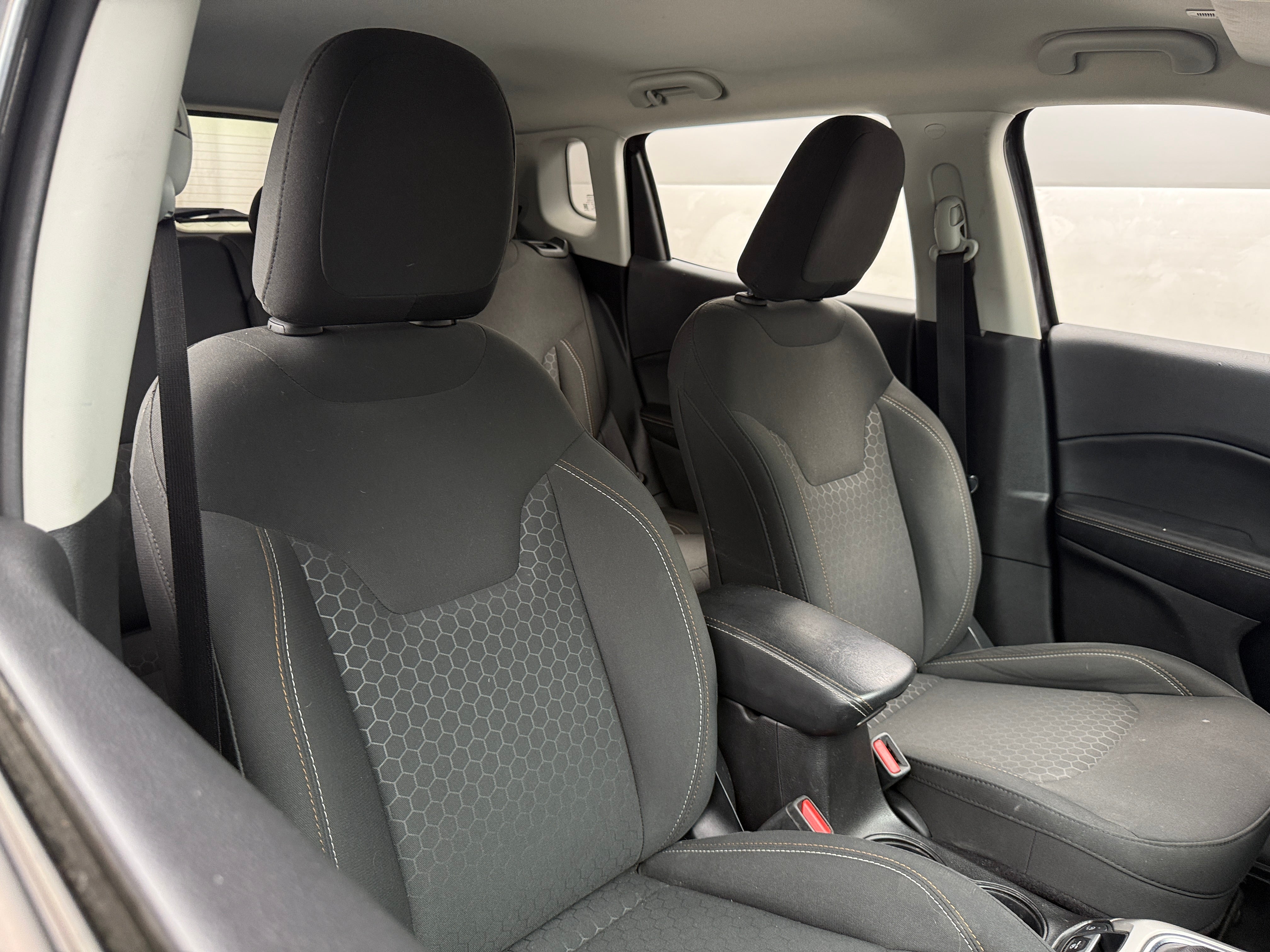 2019 Jeep Compass Sport 2