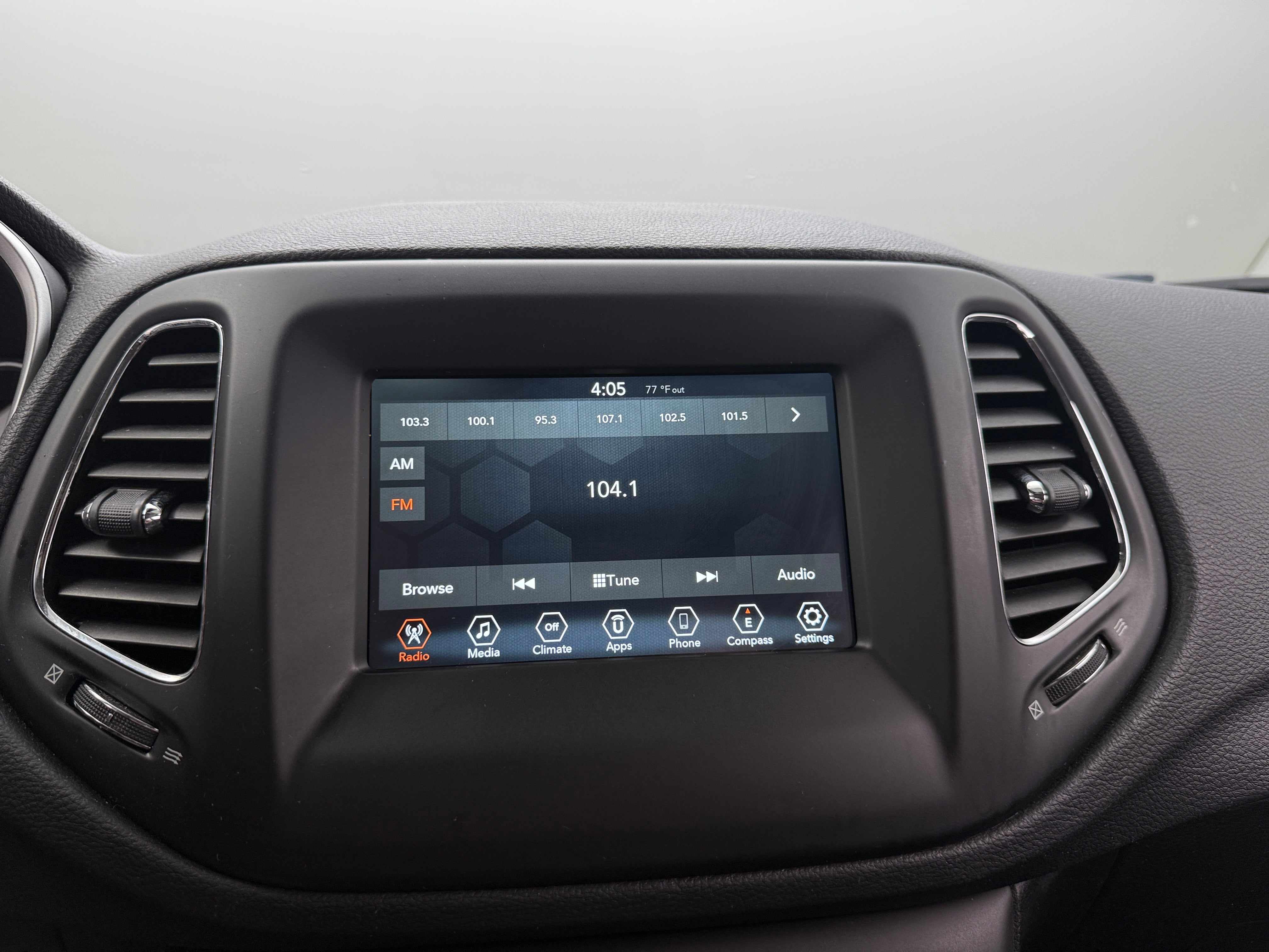 2019 Jeep Compass Sport 4