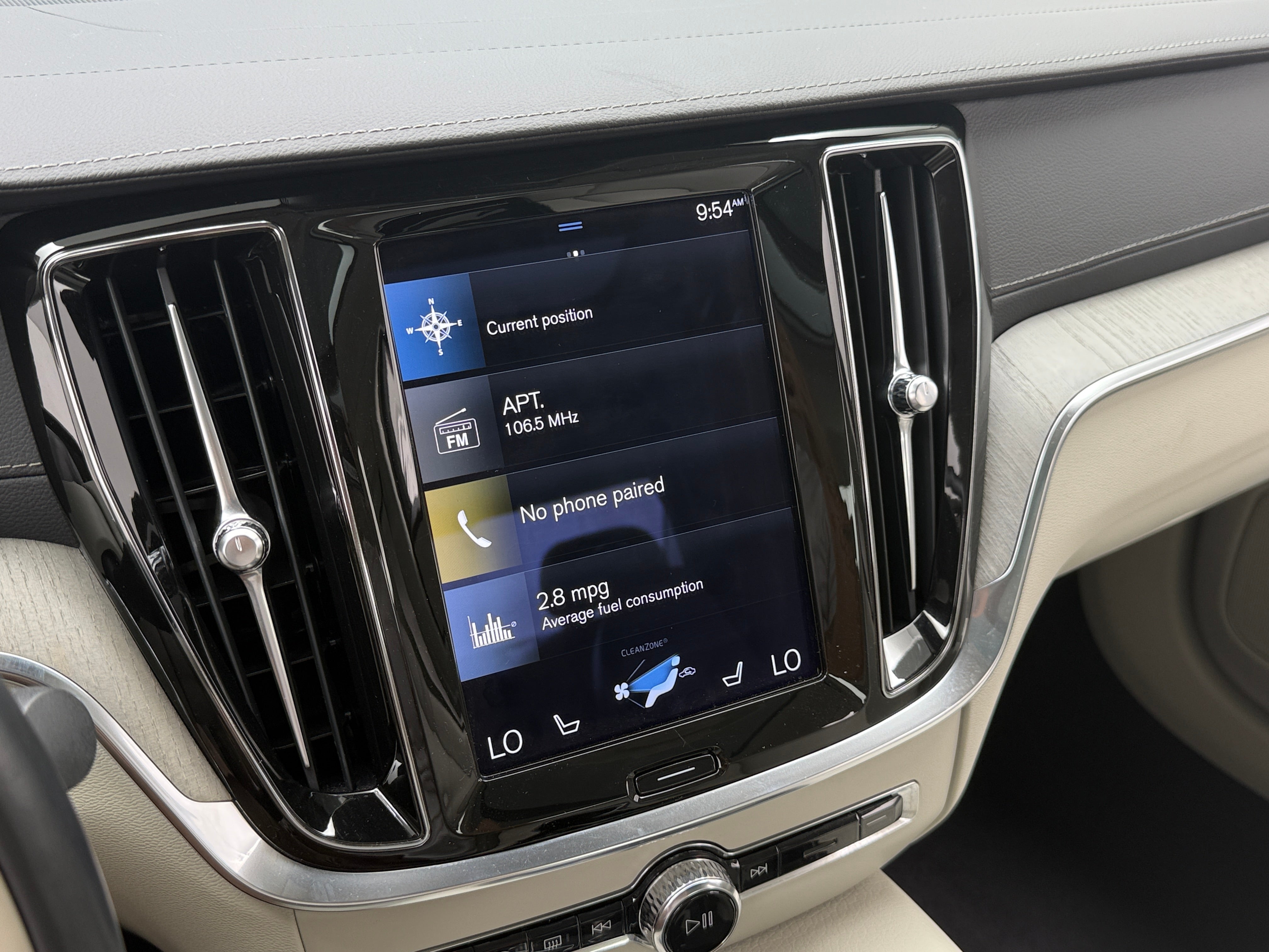 2022 Volvo S60 T8 Inscription 3
