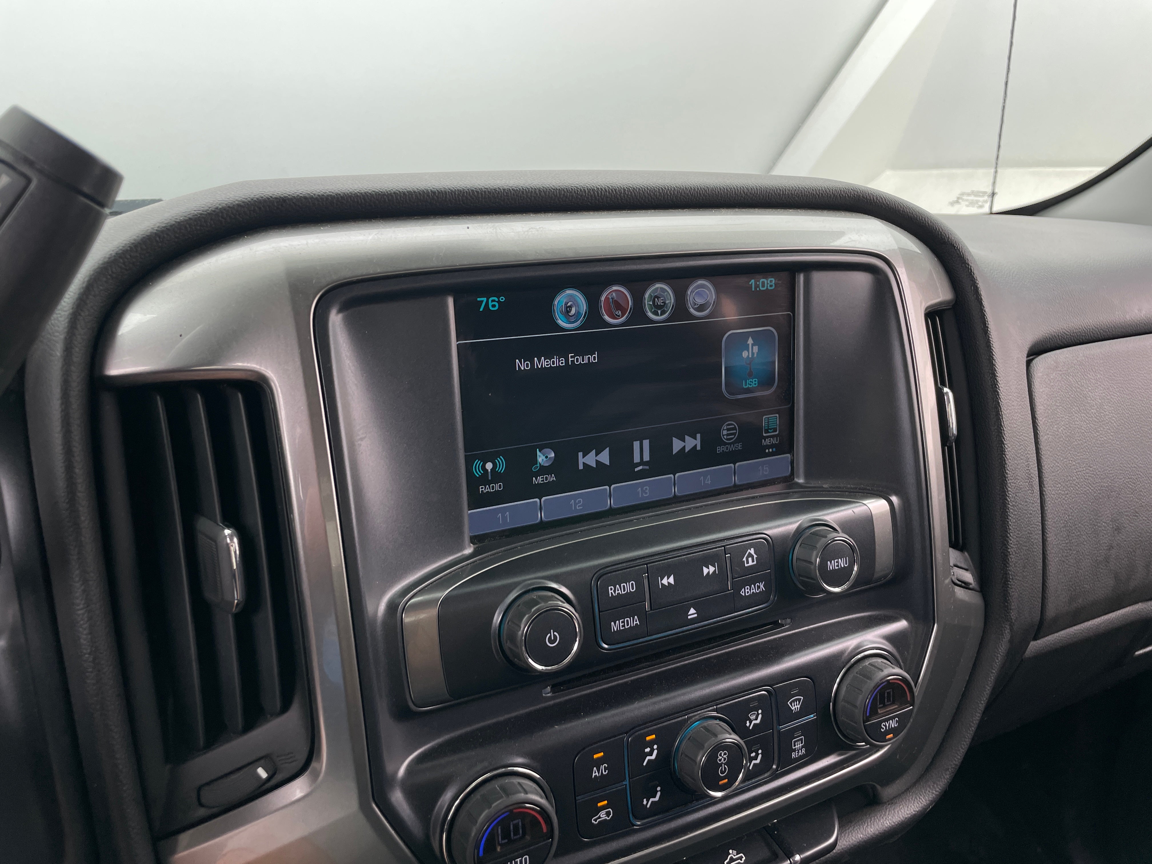 2017 Chevrolet Silverado 1500 LT 4