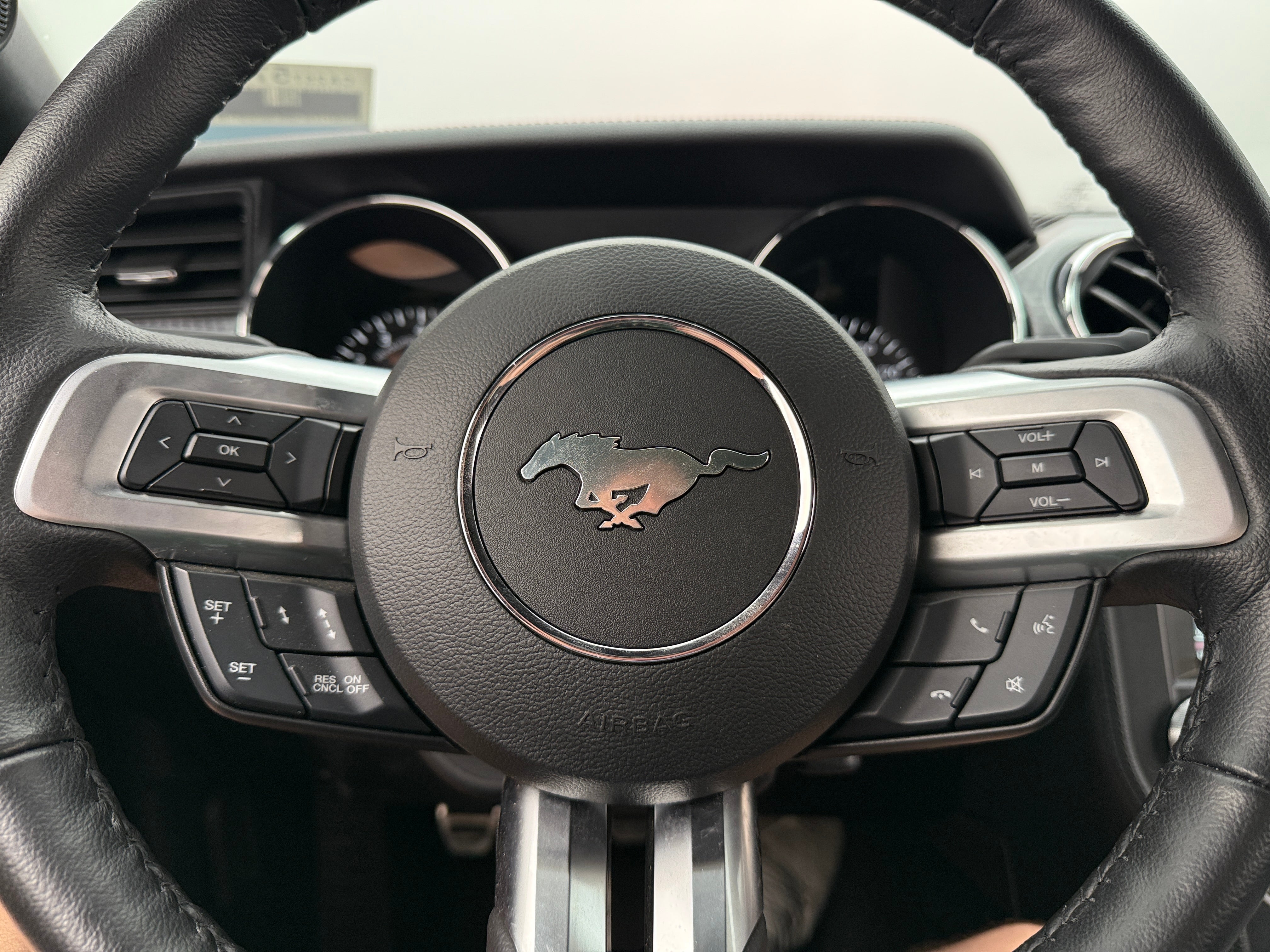 Thumbnail: 2015 Ford Mustang - 3