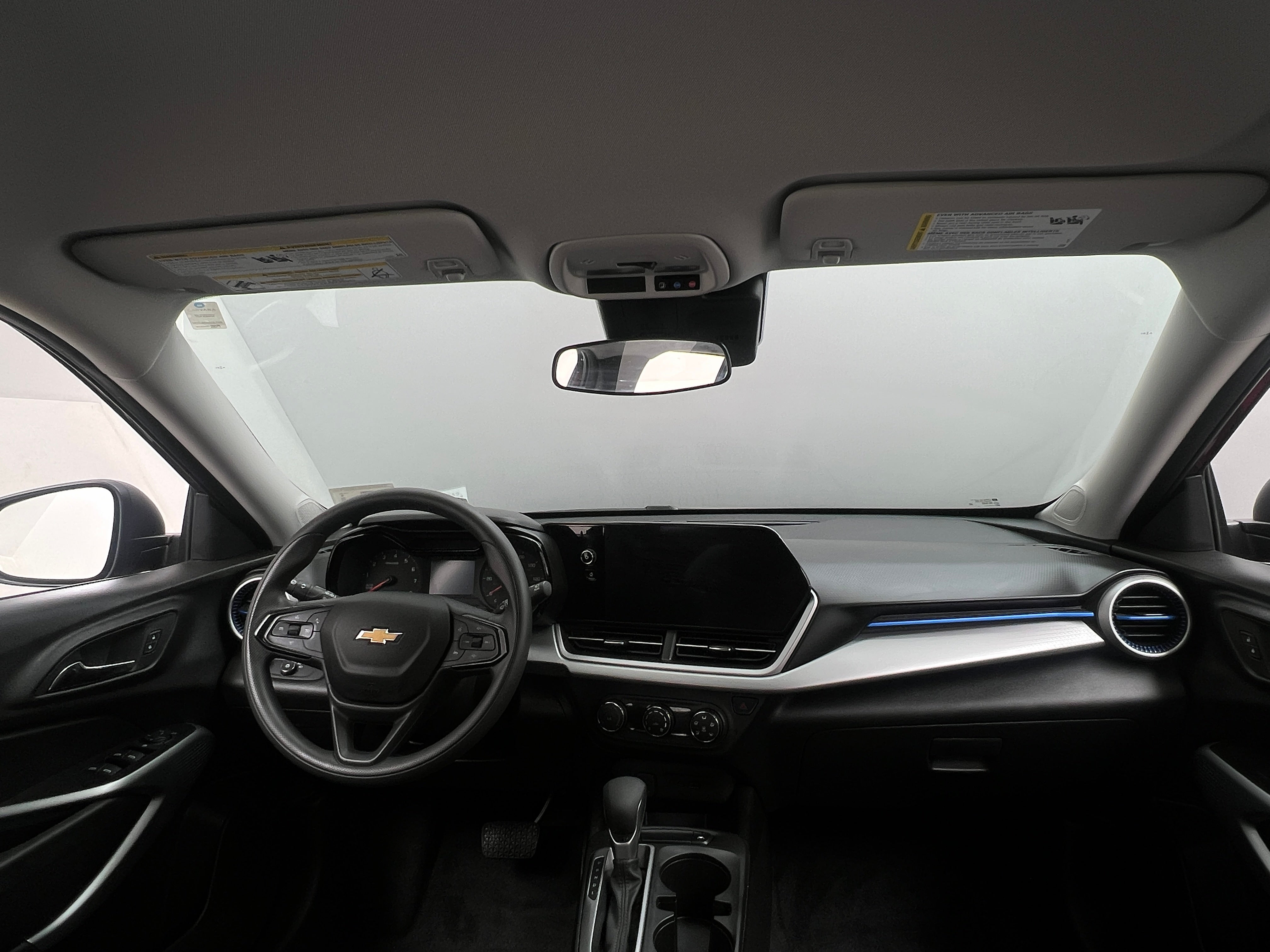 2025 Chevrolet Trax LS 3