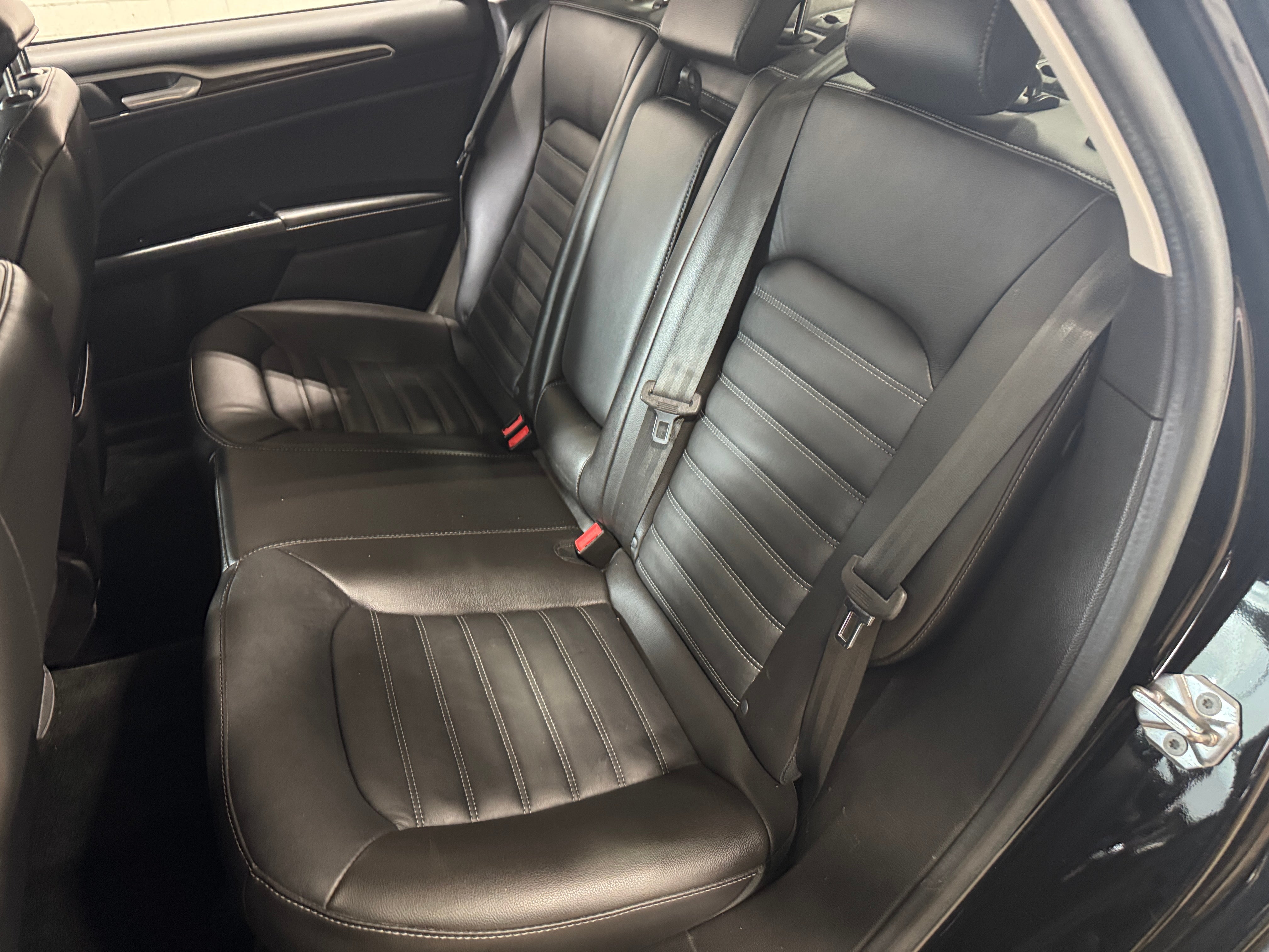 2016 Ford Fusion SE 5