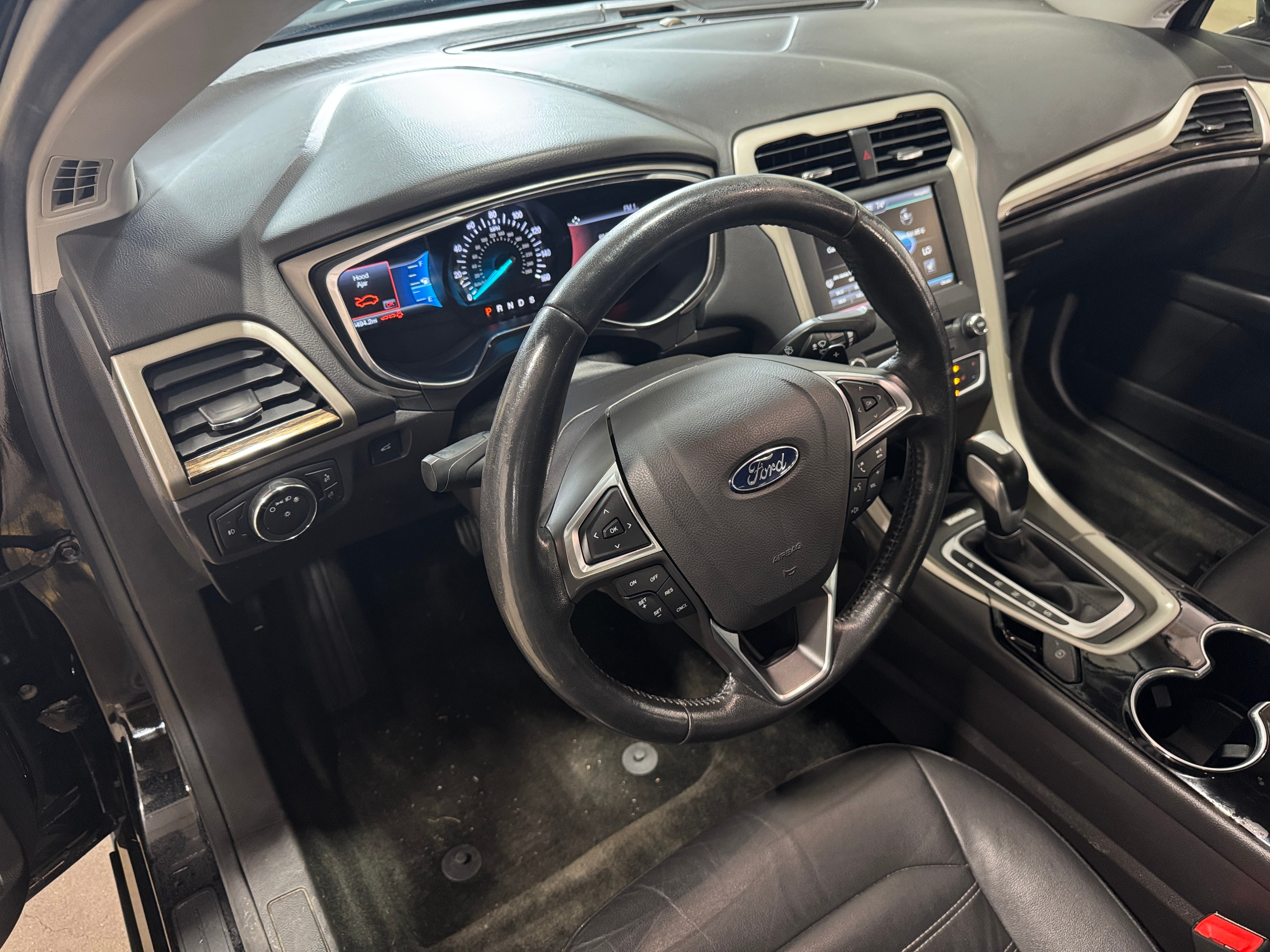 2016 Ford Fusion SE 2