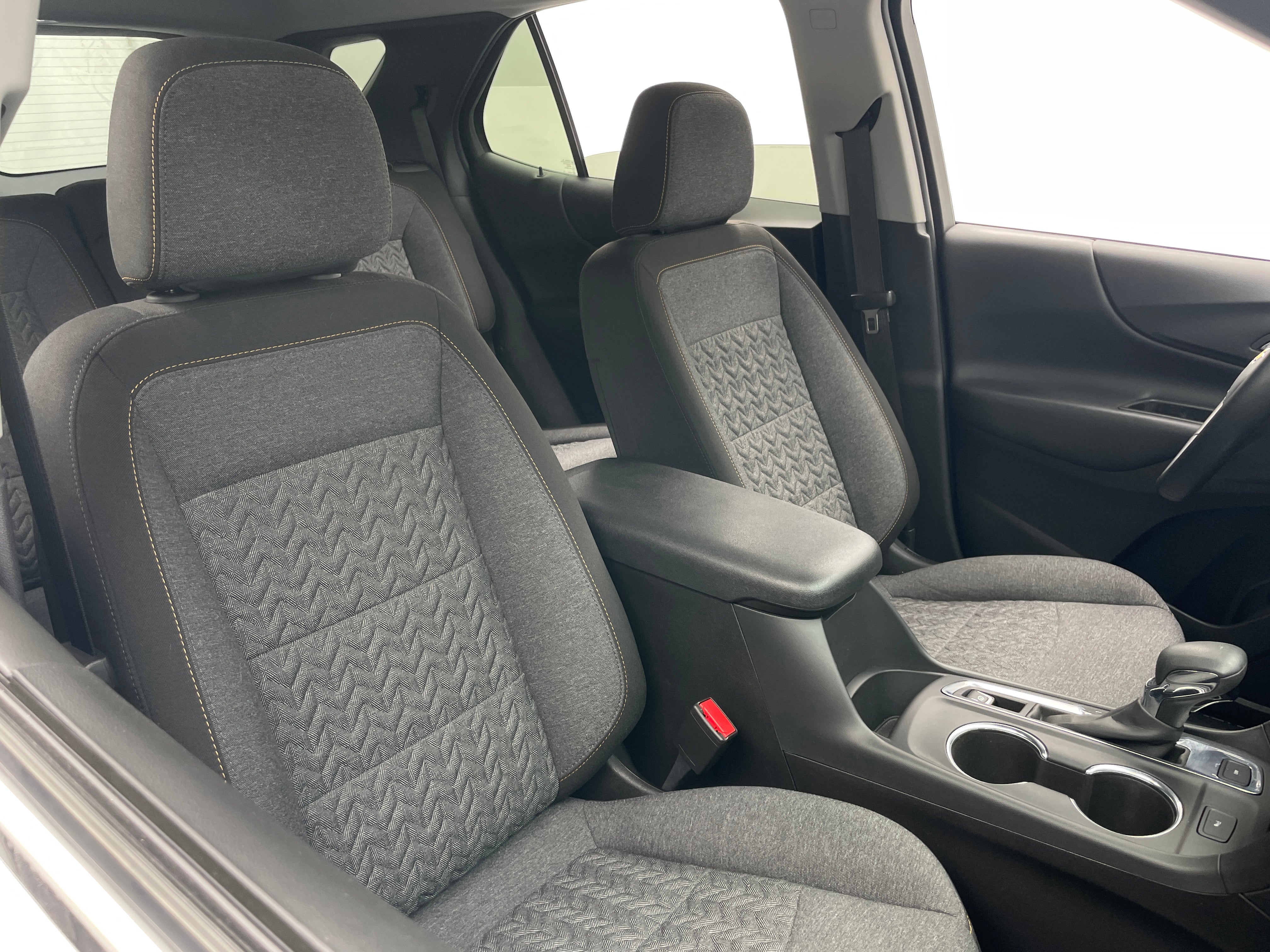 Thumbnail: 2023 Chevrolet Equinox - 2
