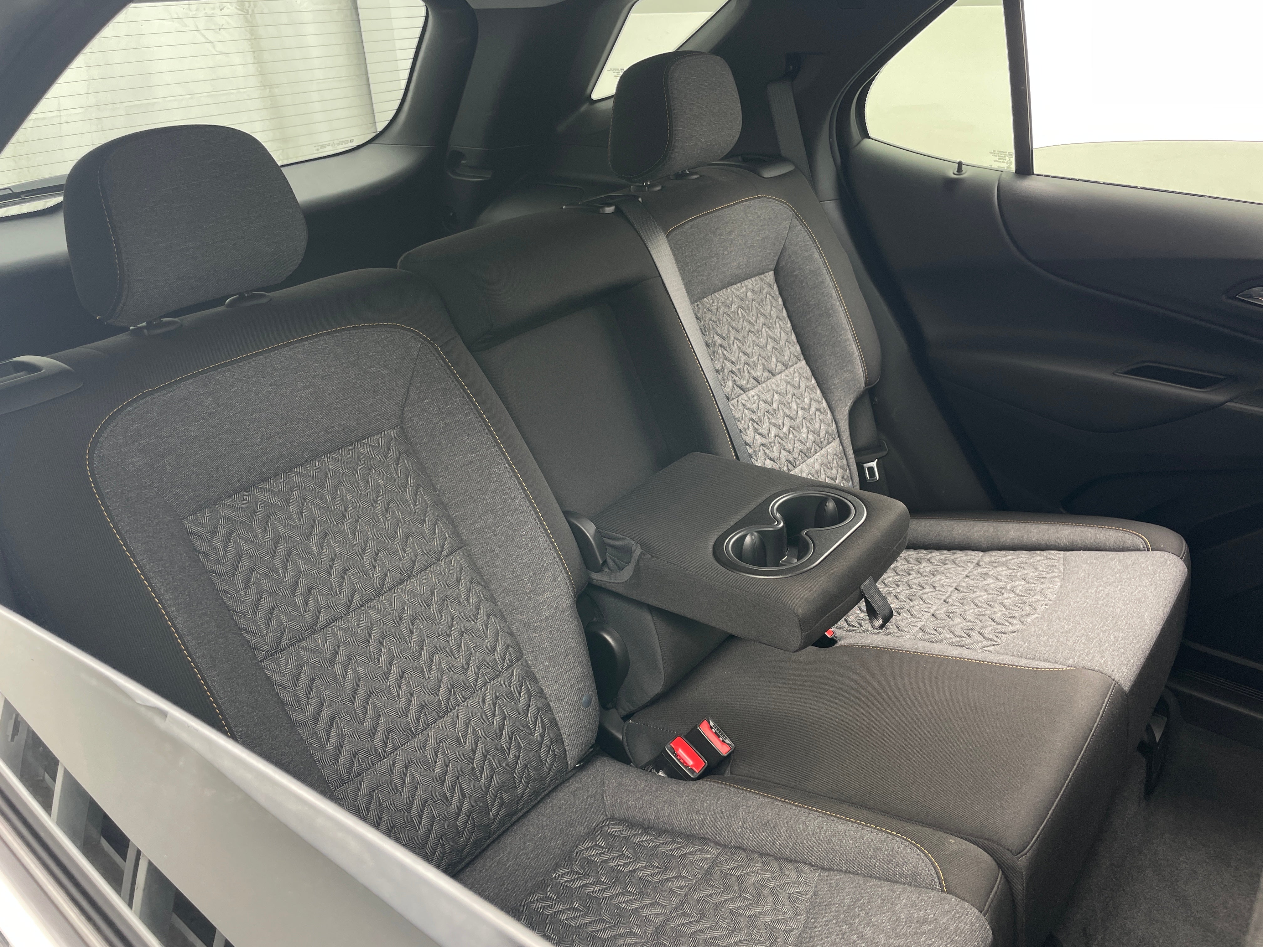 Thumbnail: 2023 Chevrolet Equinox - 6