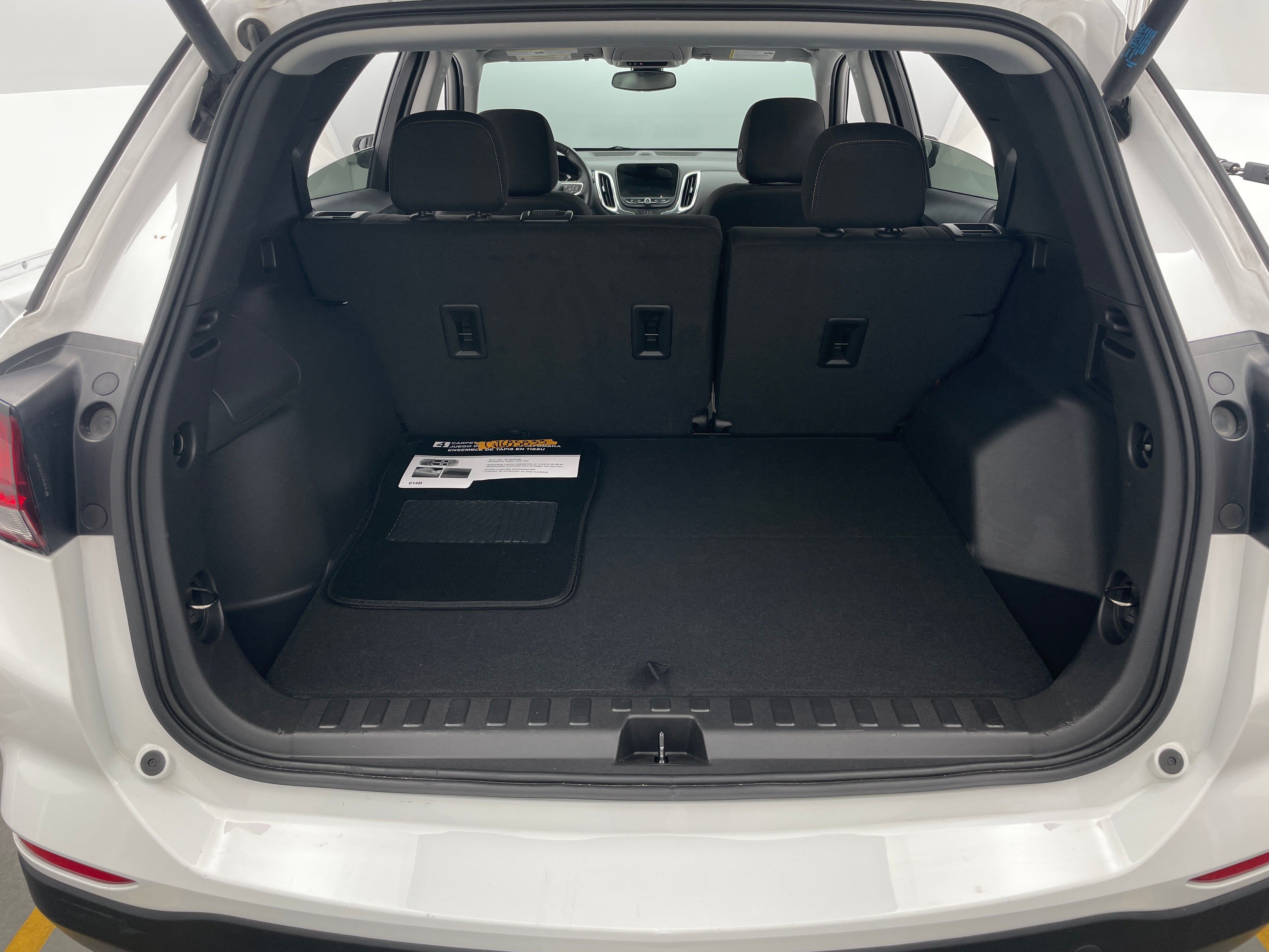 Thumbnail: 2023 Chevrolet Equinox - 7