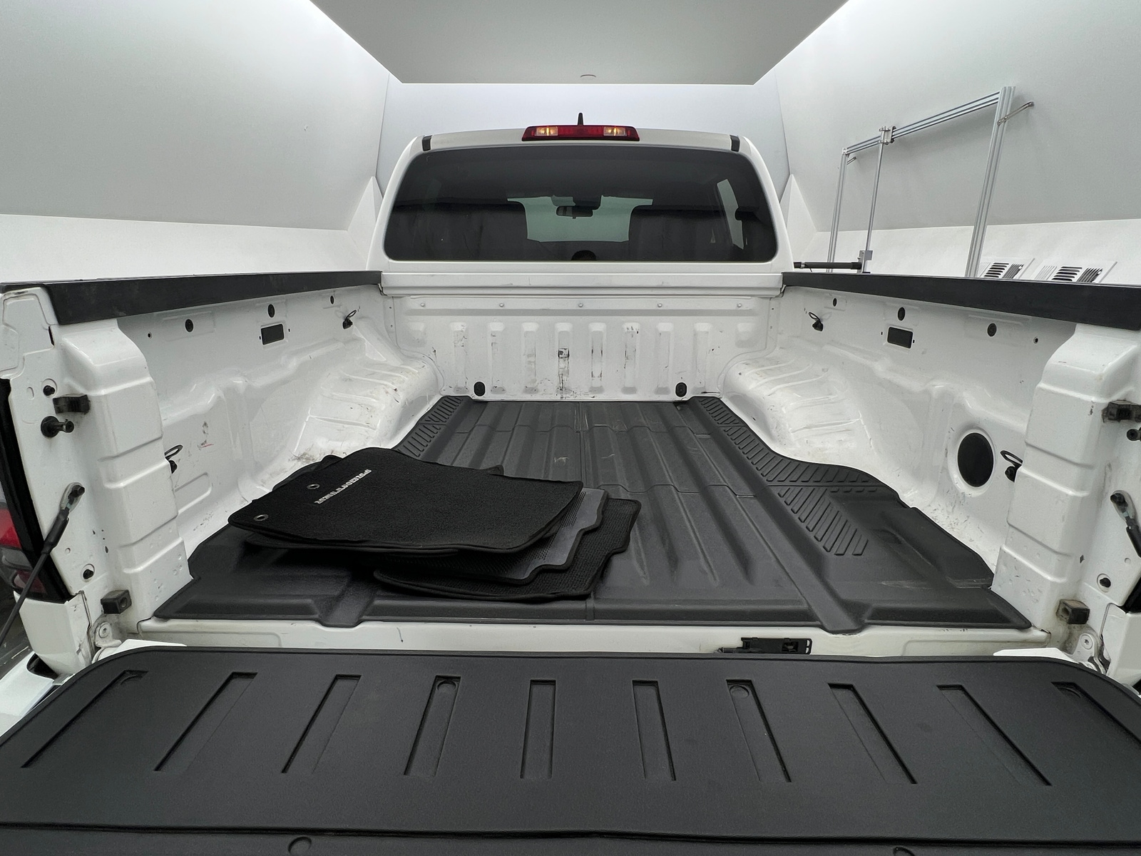 Thumbnail: 2024 Nissan Frontier - 7