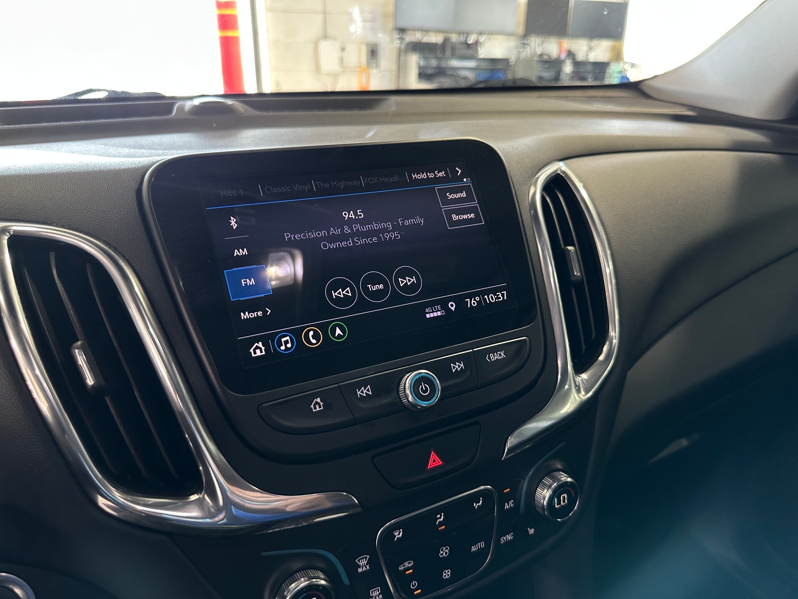 Thumbnail: 2020 Chevrolet Equinox - 4