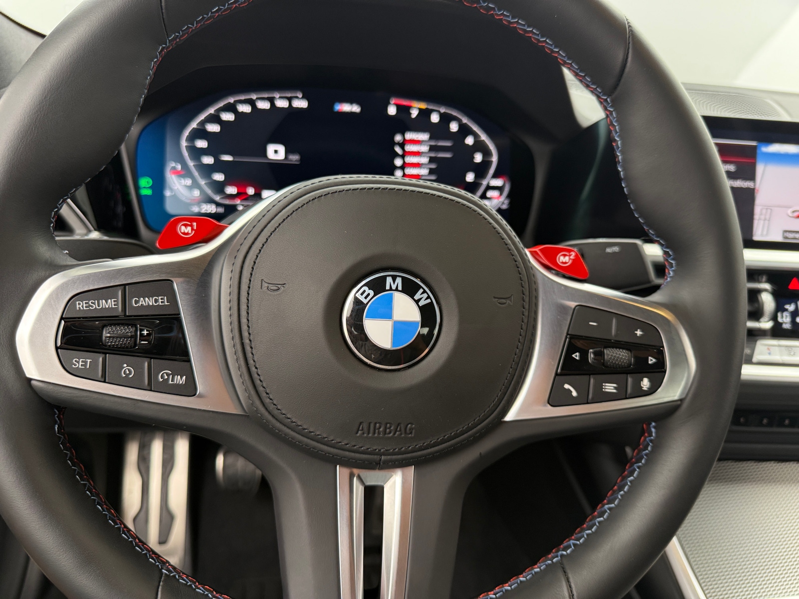 Thumbnail: 2023 BMW M4 - 3