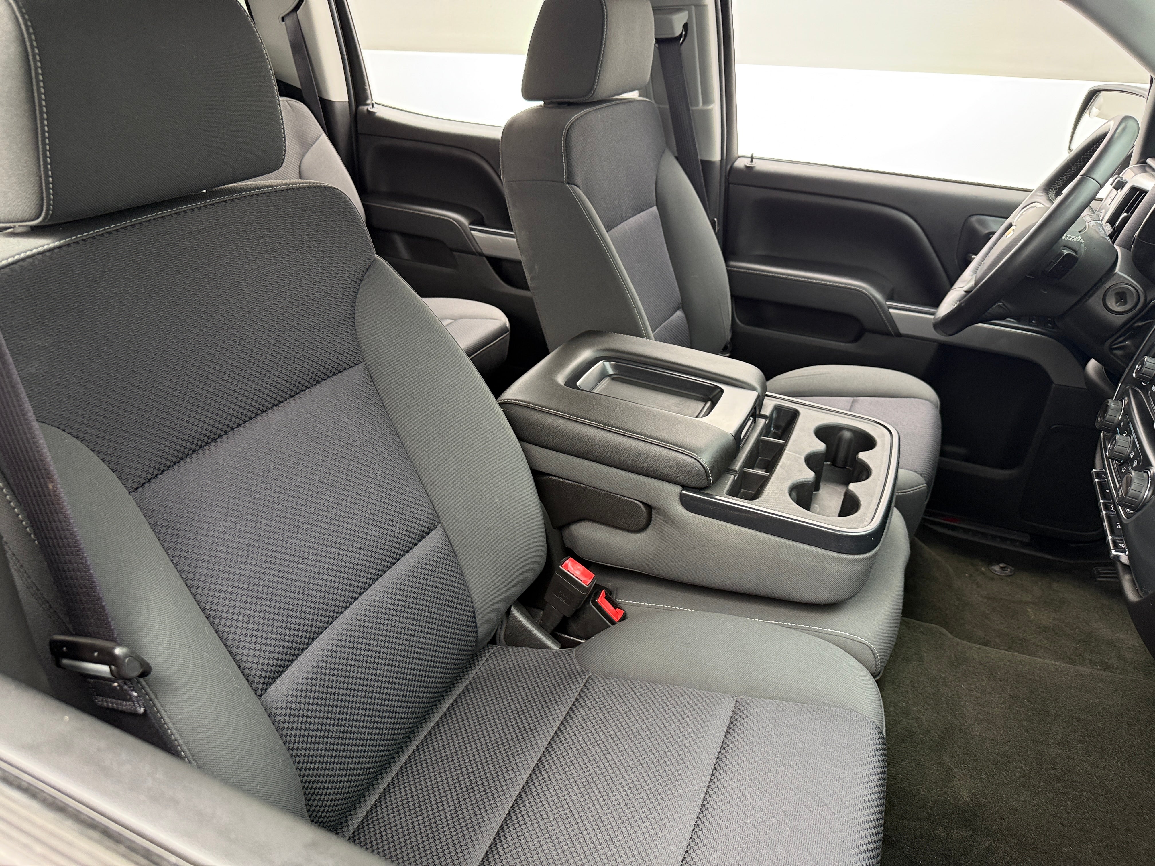 2016 Chevrolet Silverado 1500 LT 2