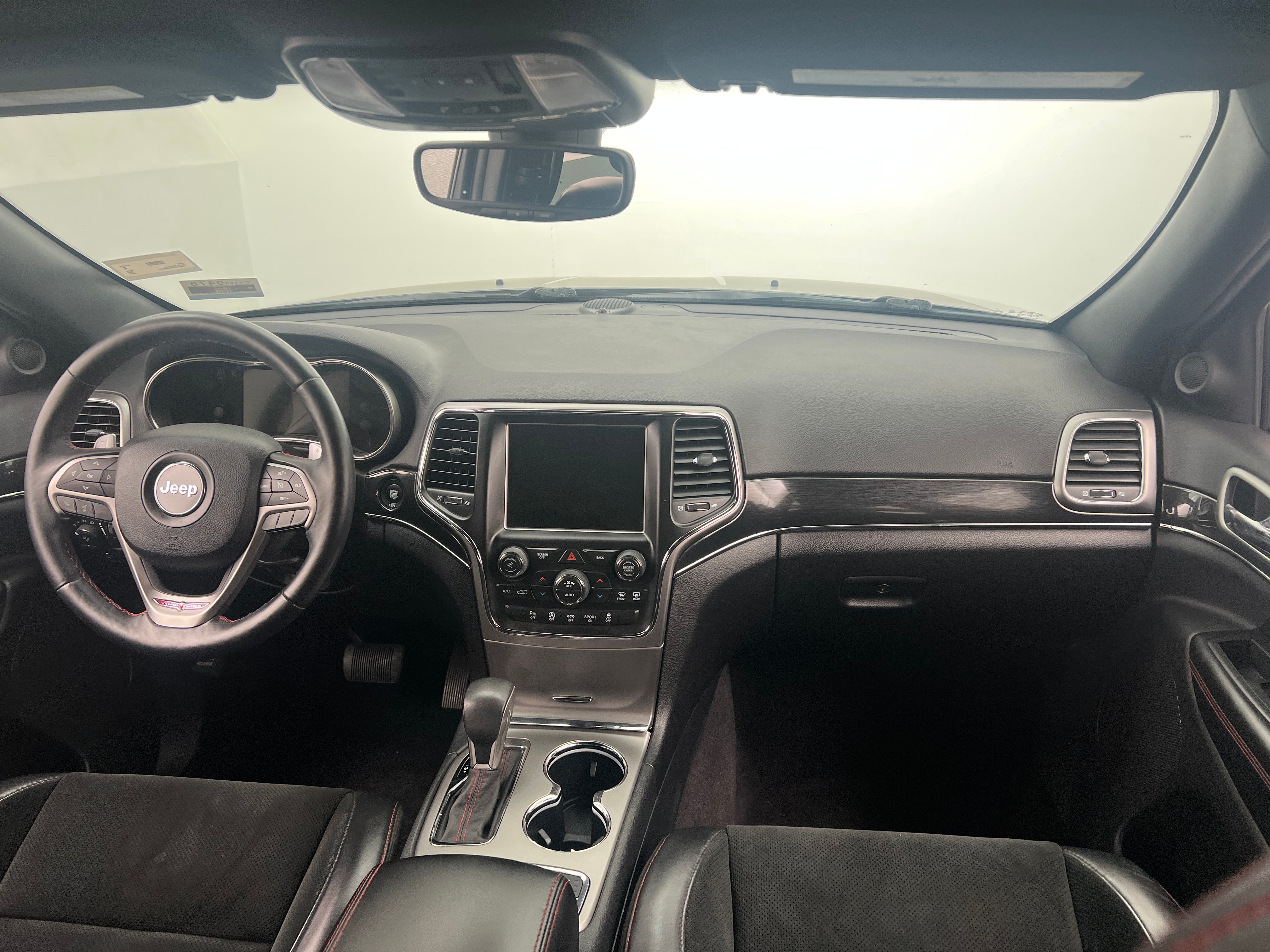 2017 Jeep Grand Cherokee Trailhawk 3