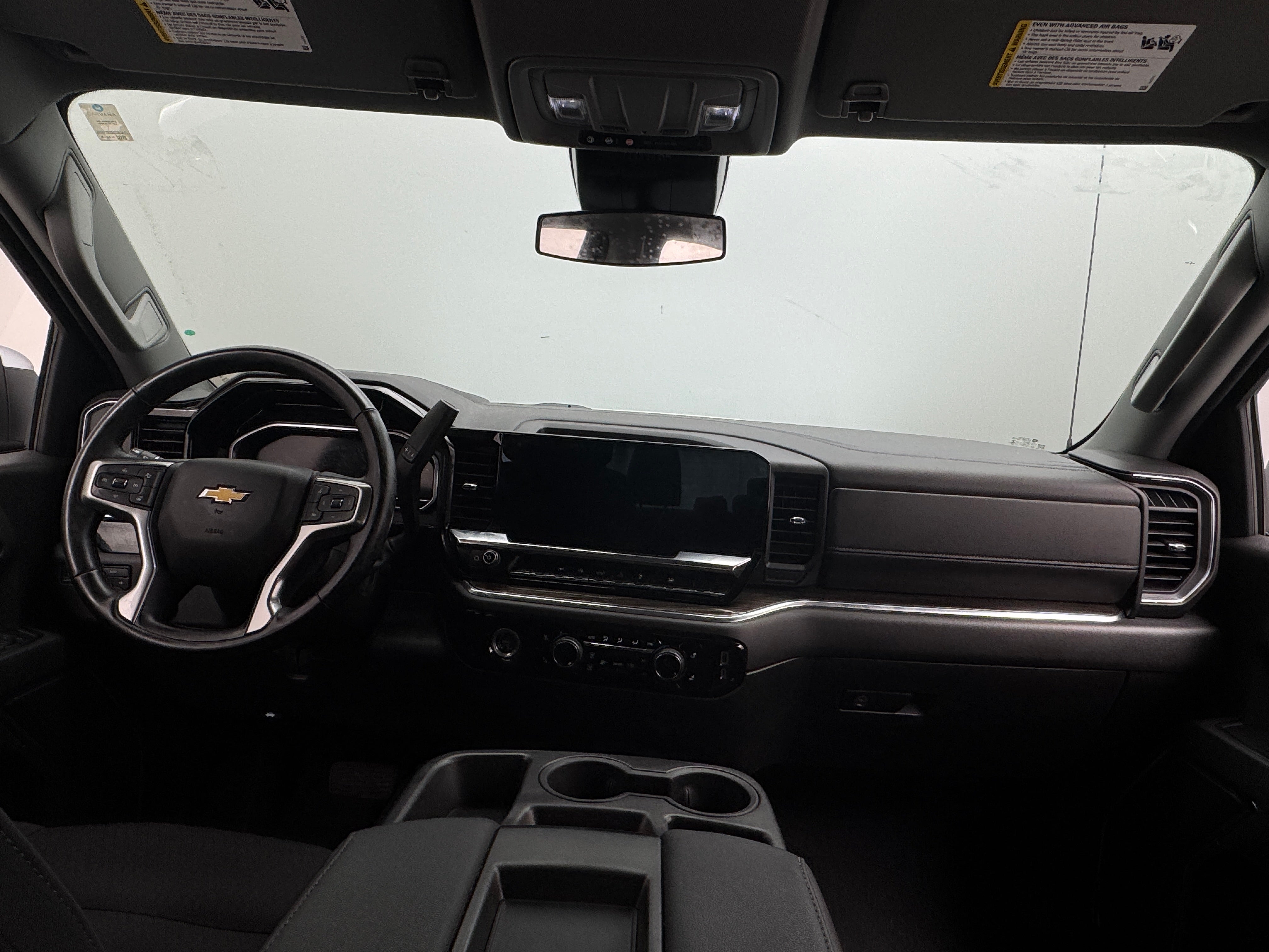 2023 Chevrolet Silverado 1500 LT 3