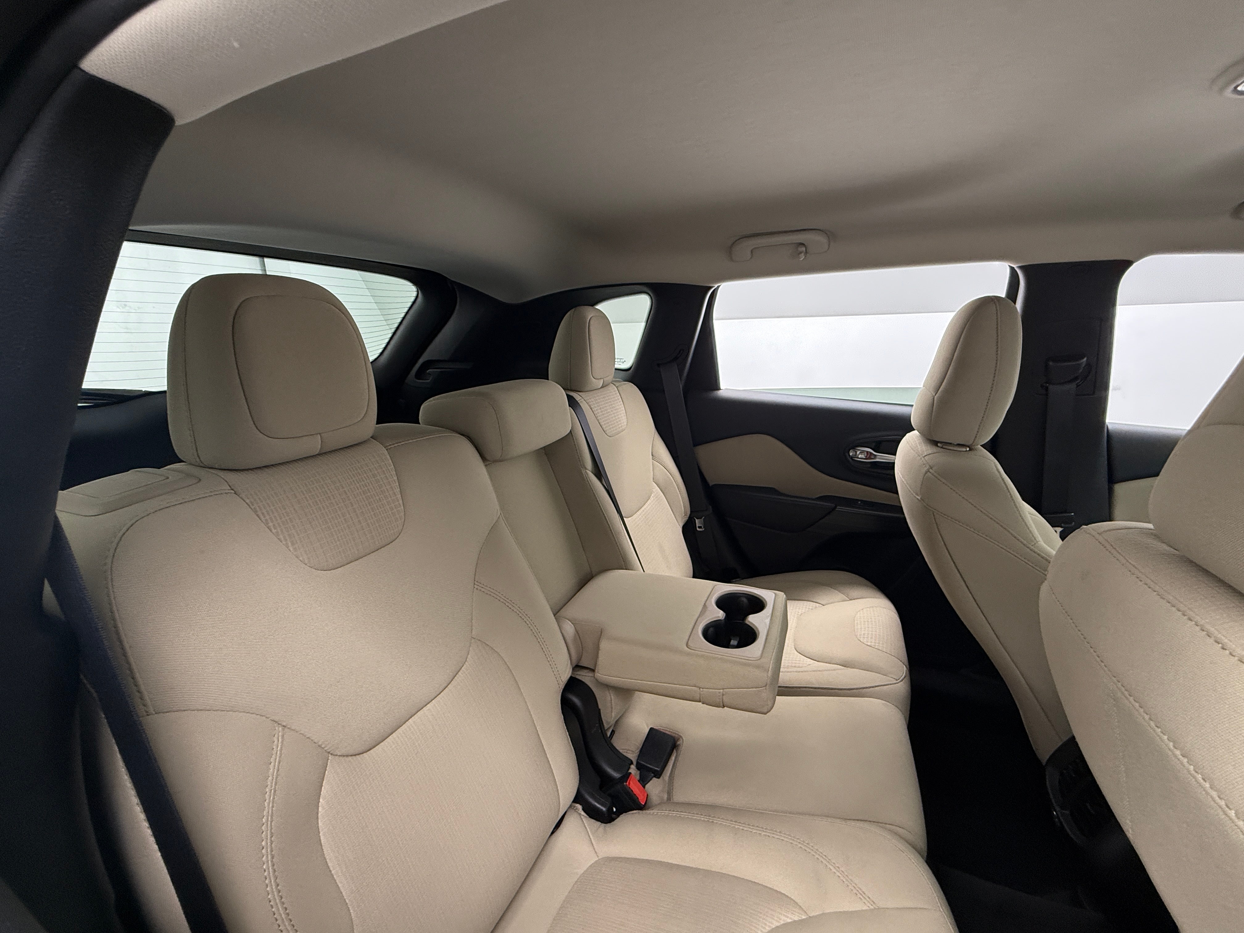 2016 Jeep Cherokee Latitude 6