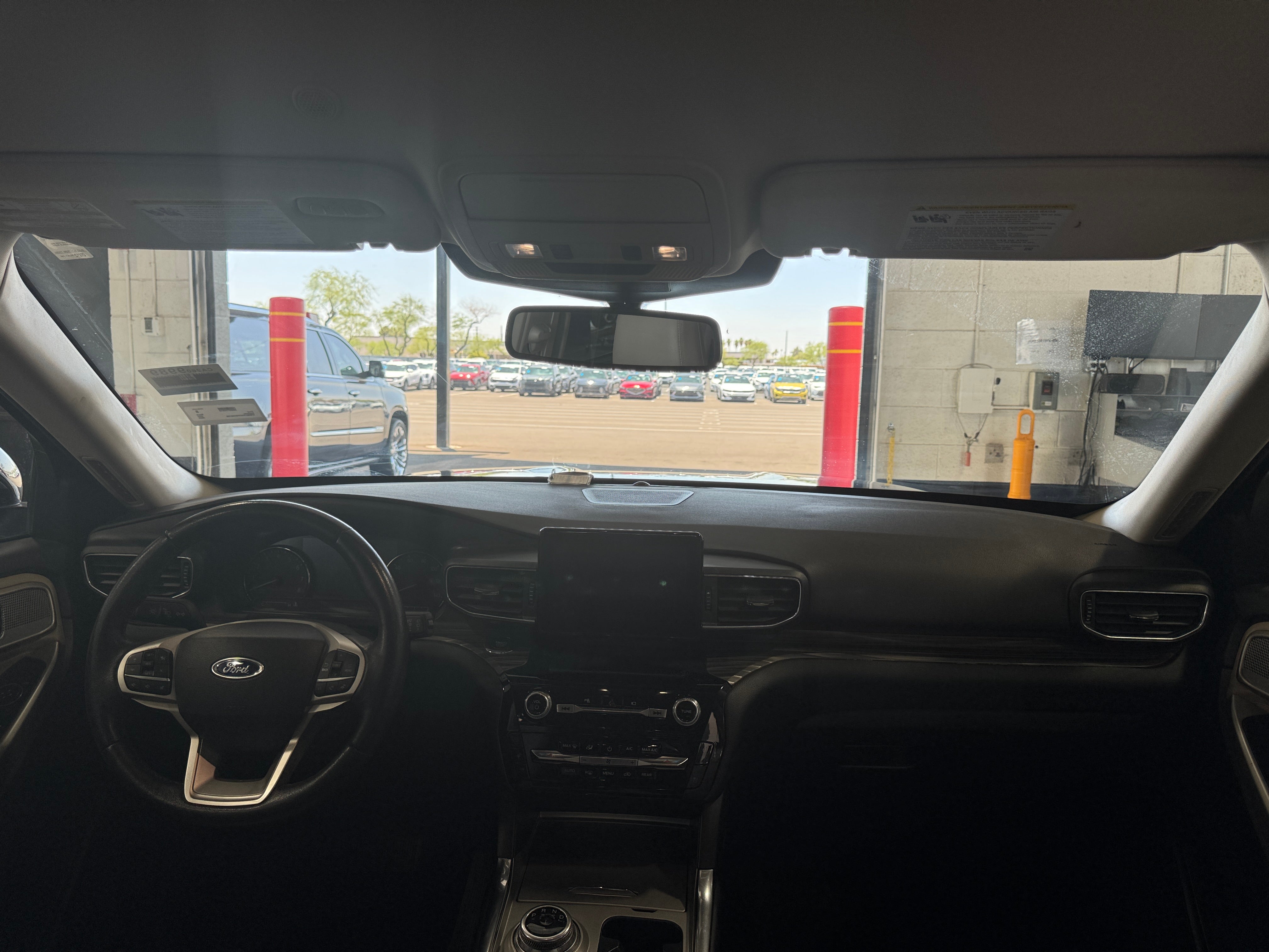 2023 Ford Explorer Limited 2