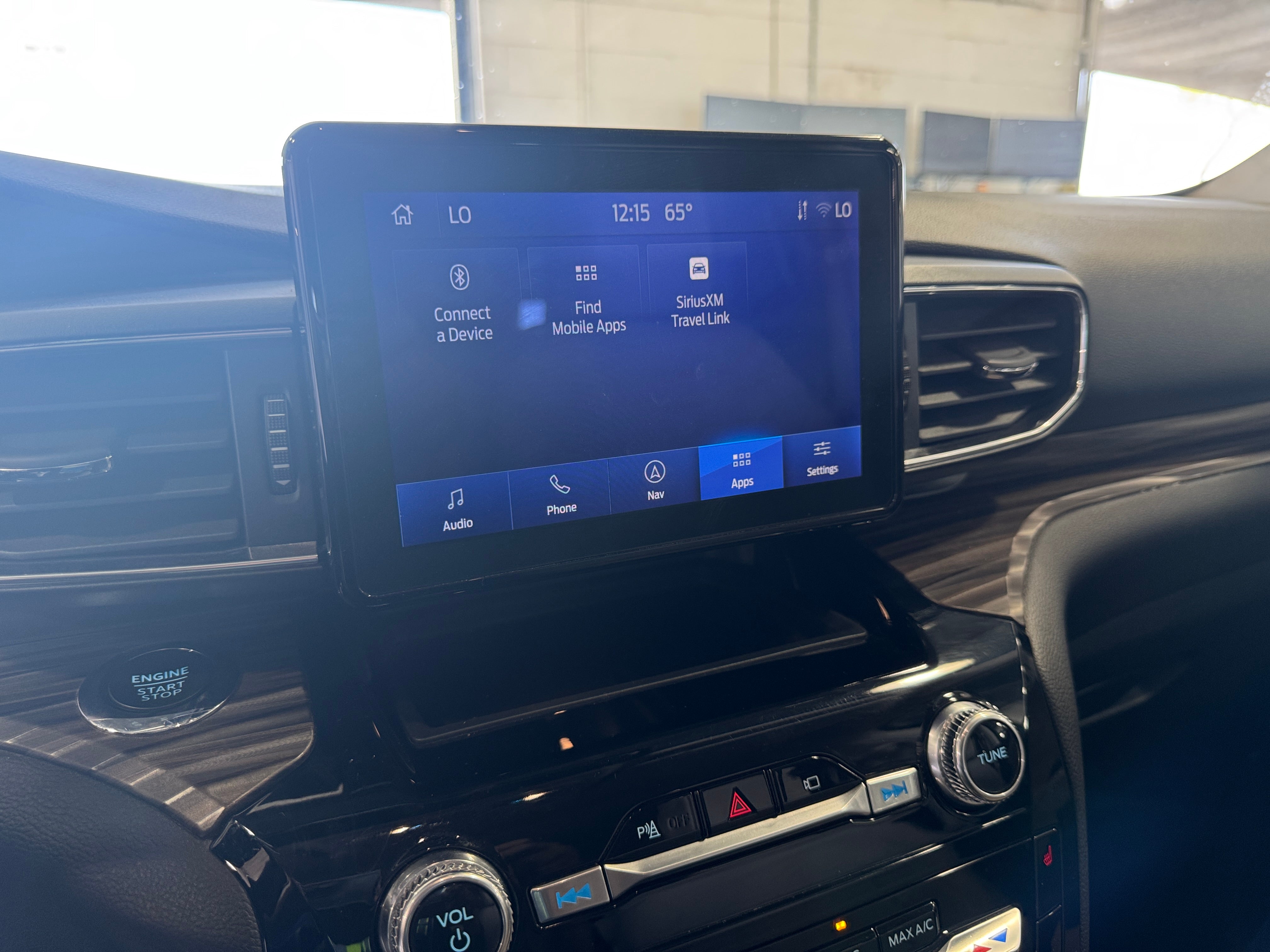 2023 Ford Explorer Limited 3