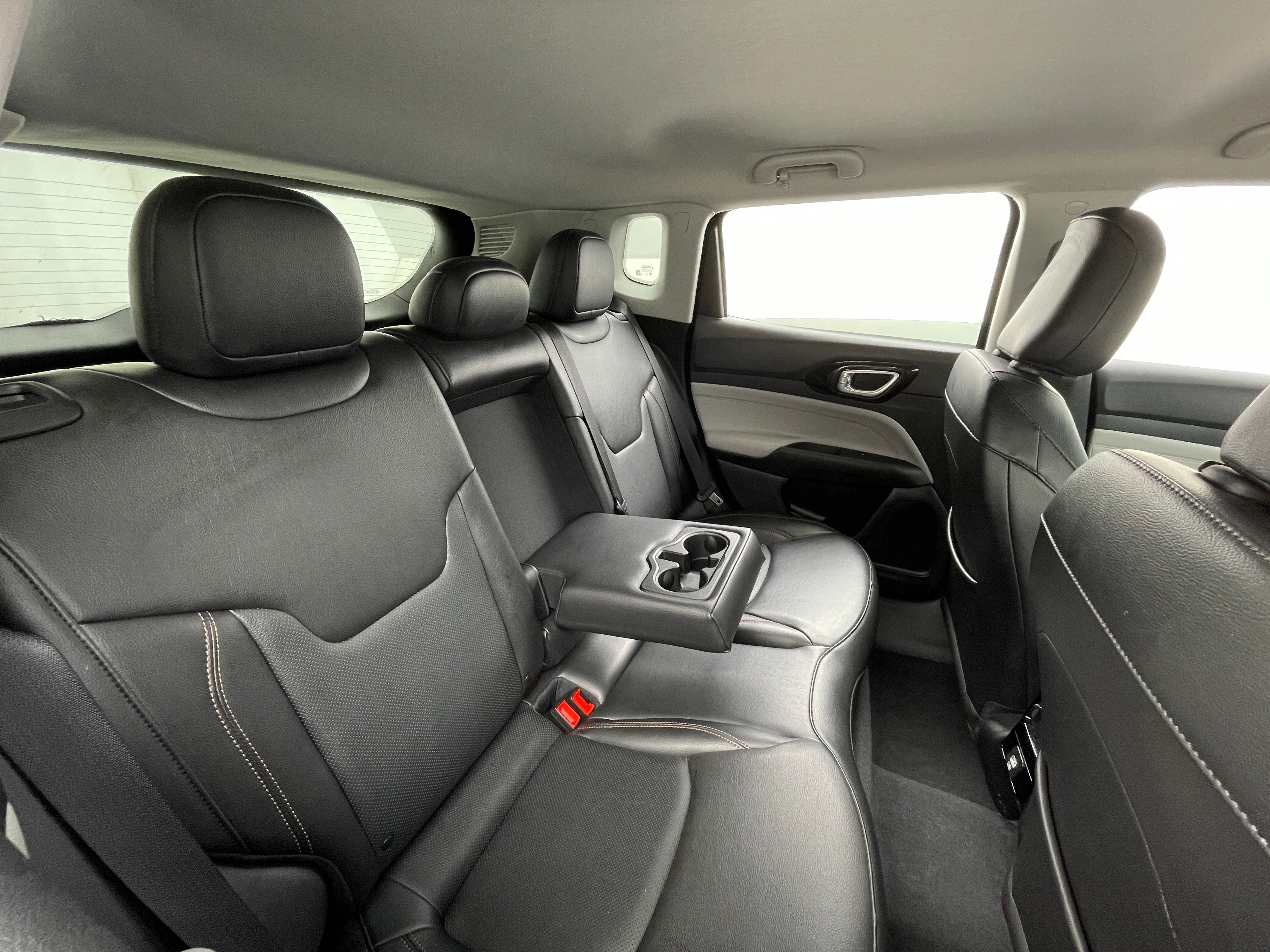 Thumbnail: 2022 Jeep Compass - 5