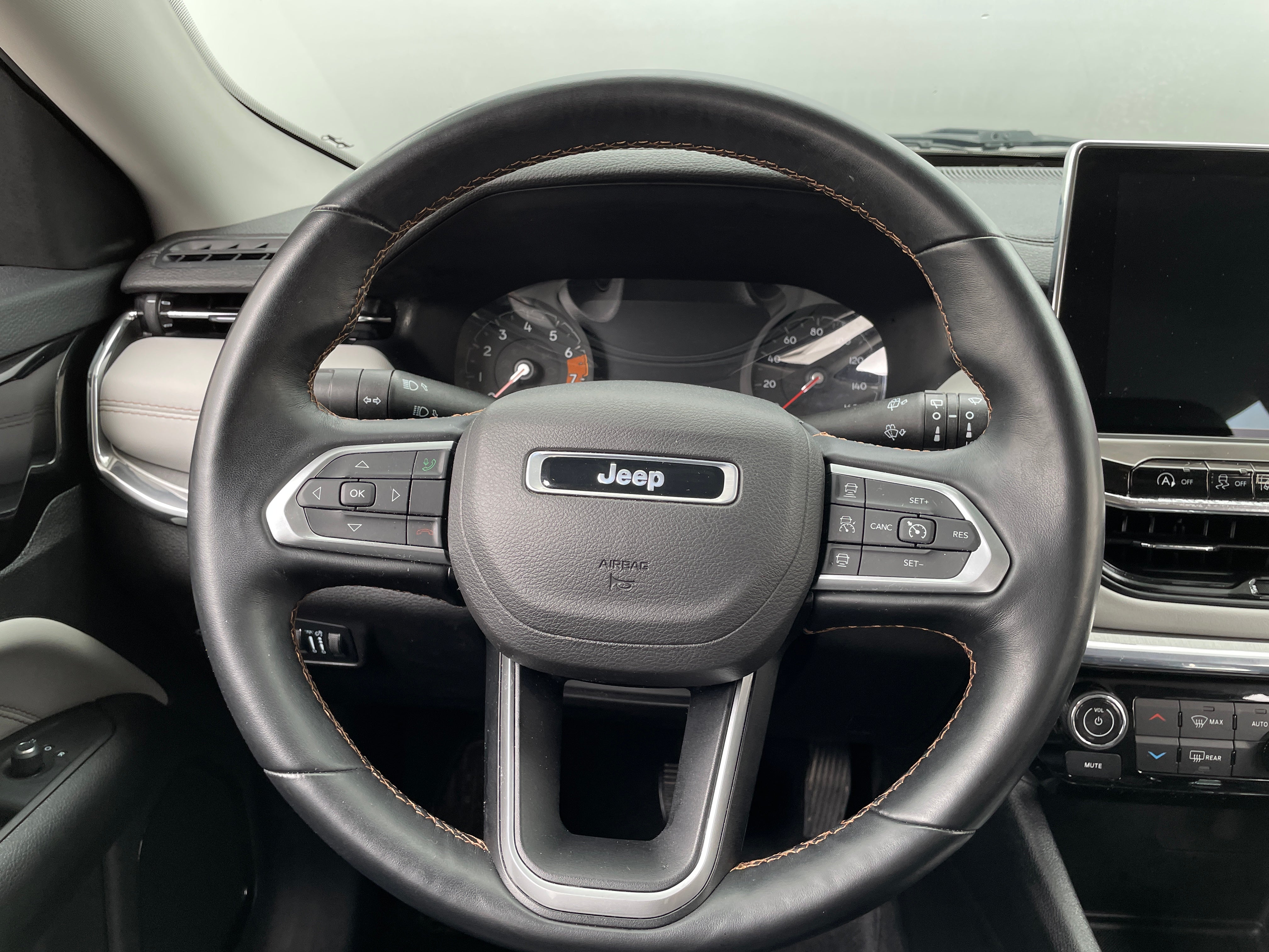 Thumbnail: 2022 Jeep Compass - 4