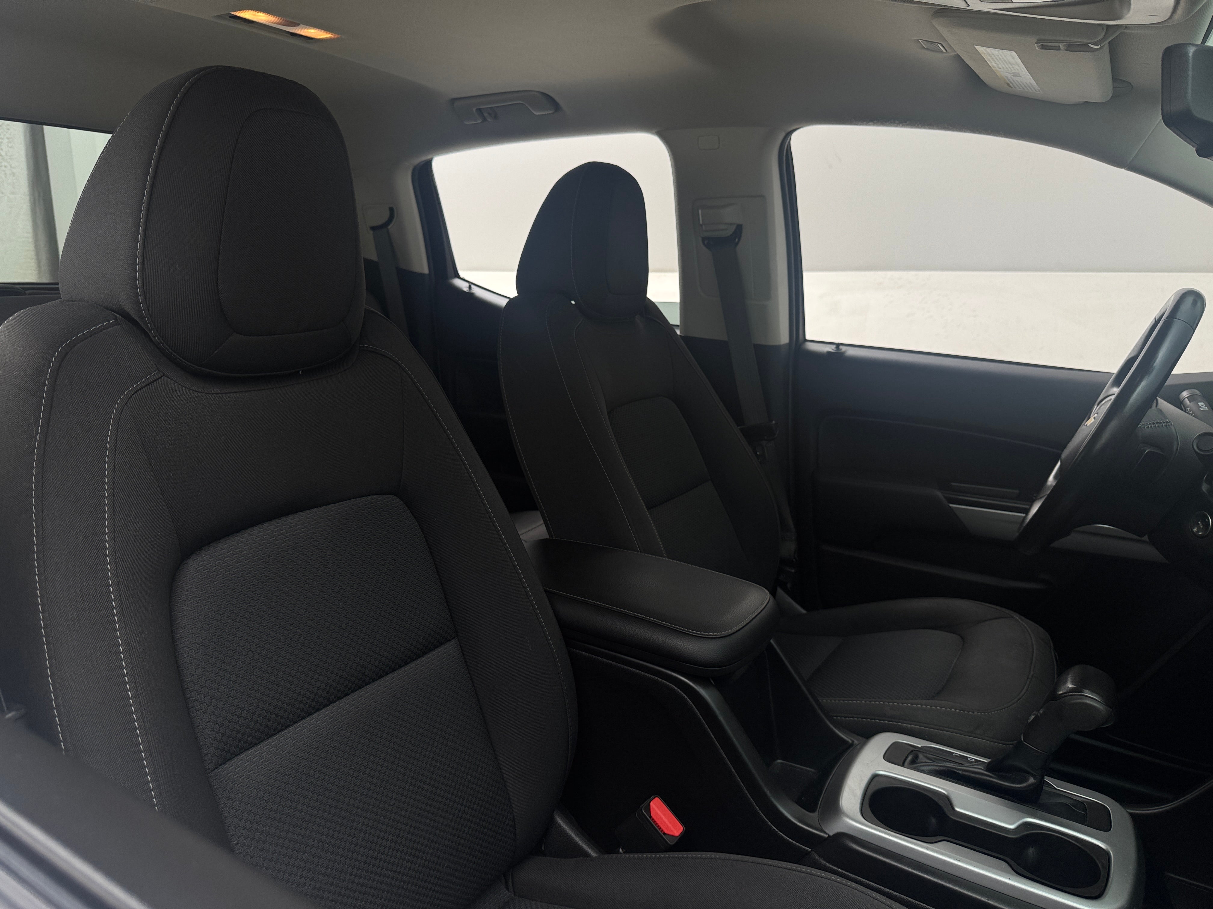 2018 Chevrolet Colorado LT 2