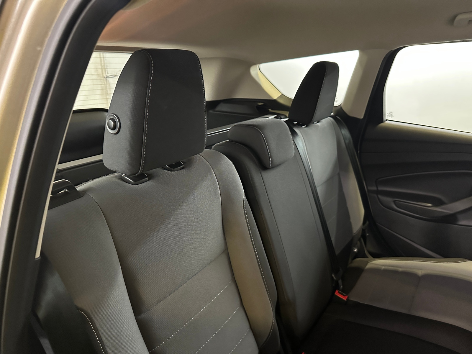 Thumbnail: 2017 Ford Escape - 6