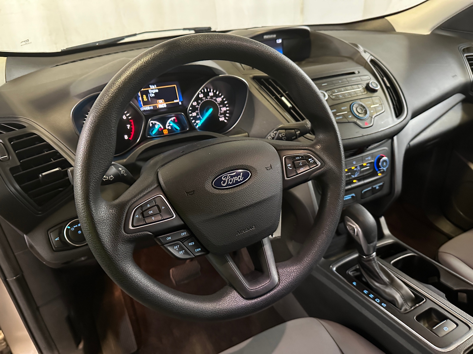 Thumbnail: 2017 Ford Escape - 5