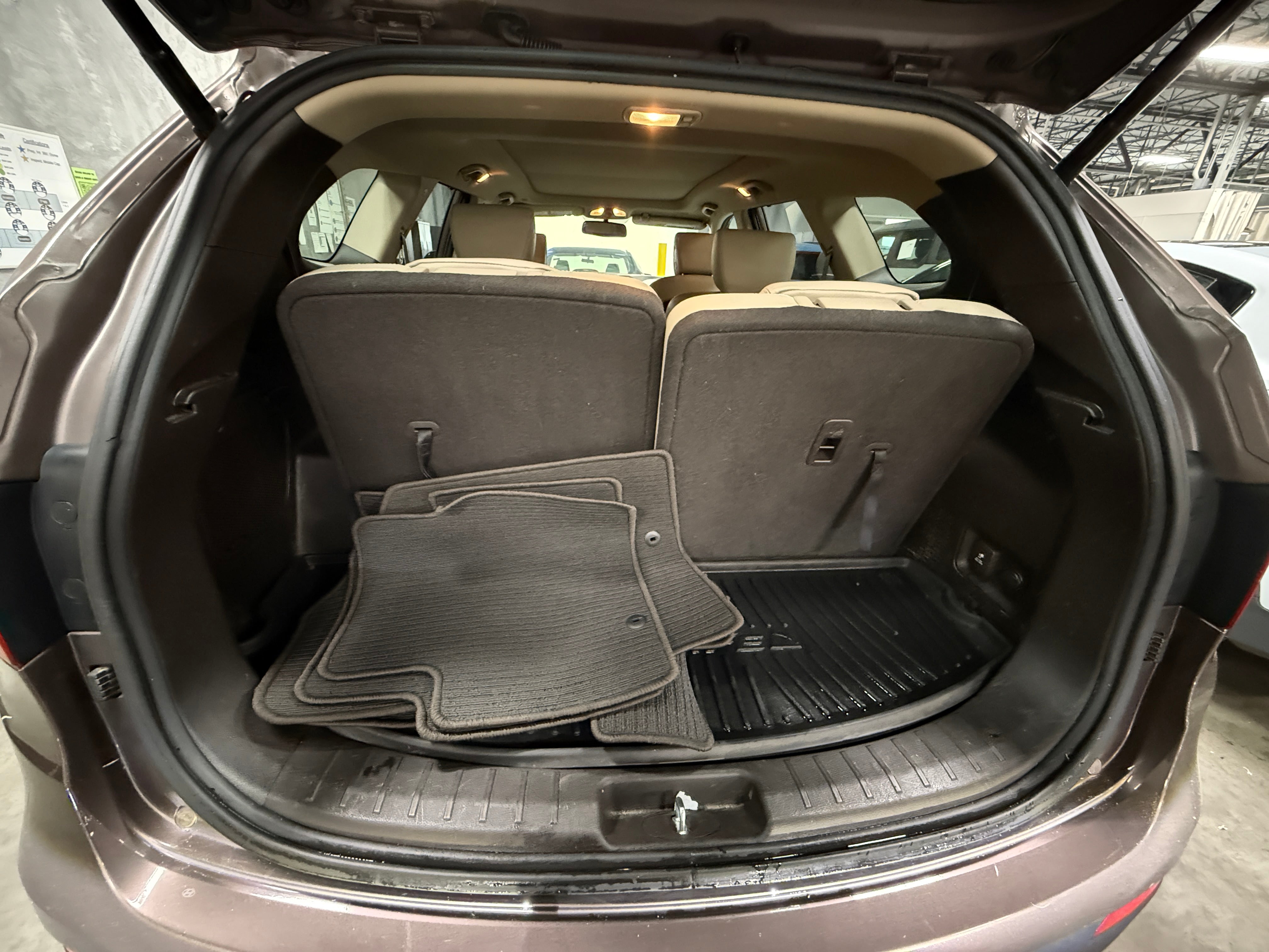 2015 Hyundai Santa Fe Limited 6