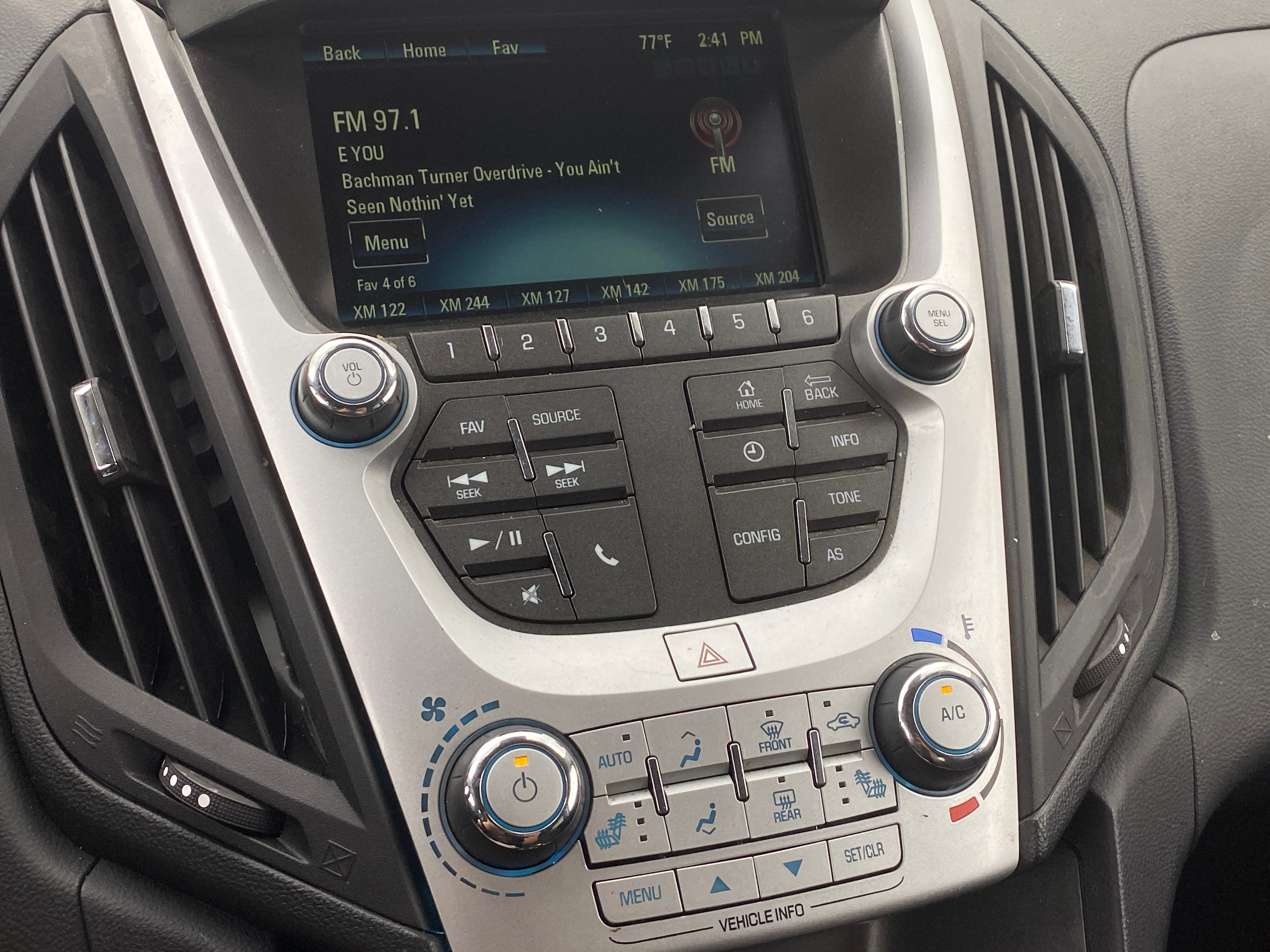2016 Chevrolet Equinox LT 4