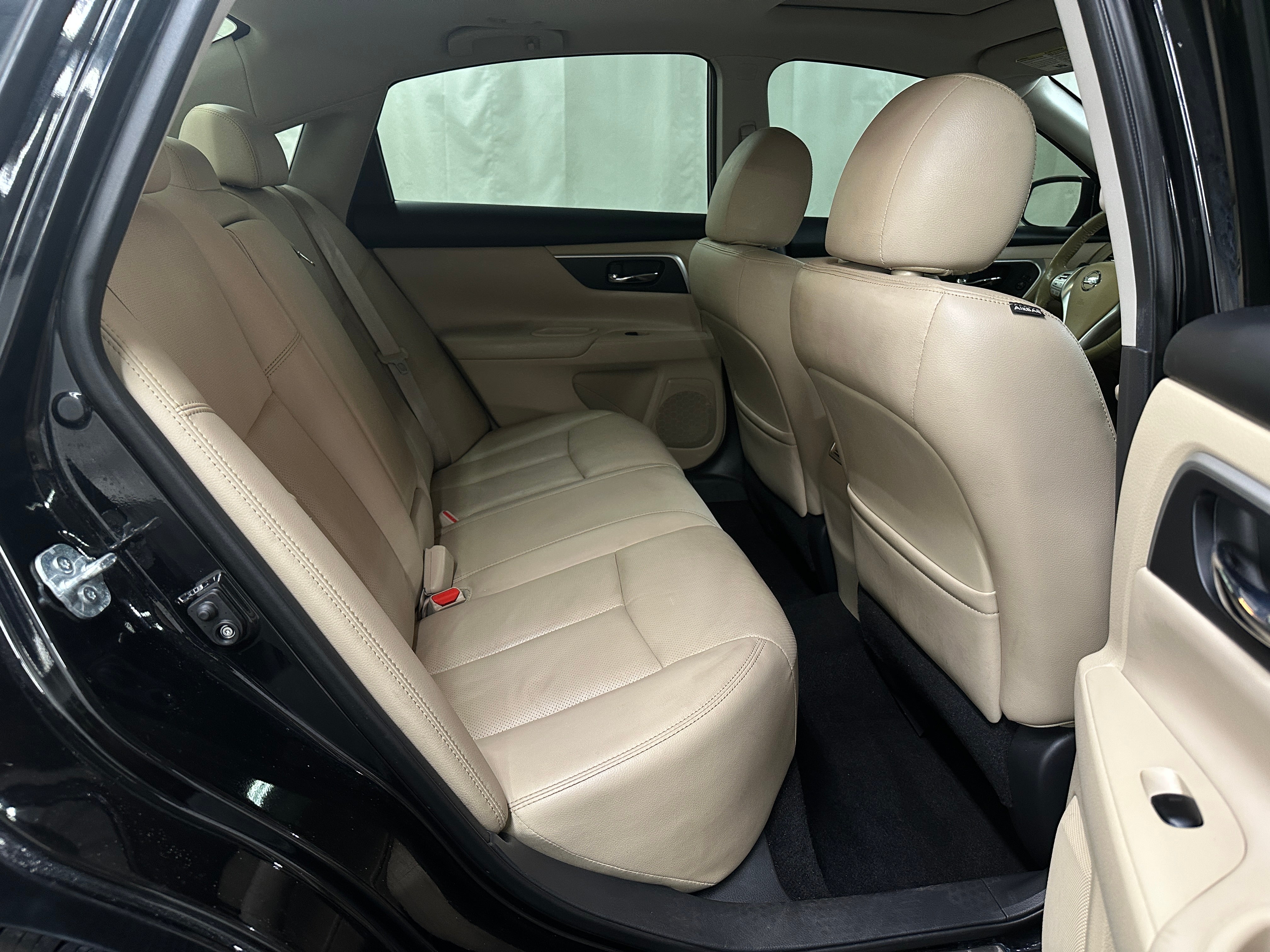 2016 Nissan Altima SL 5